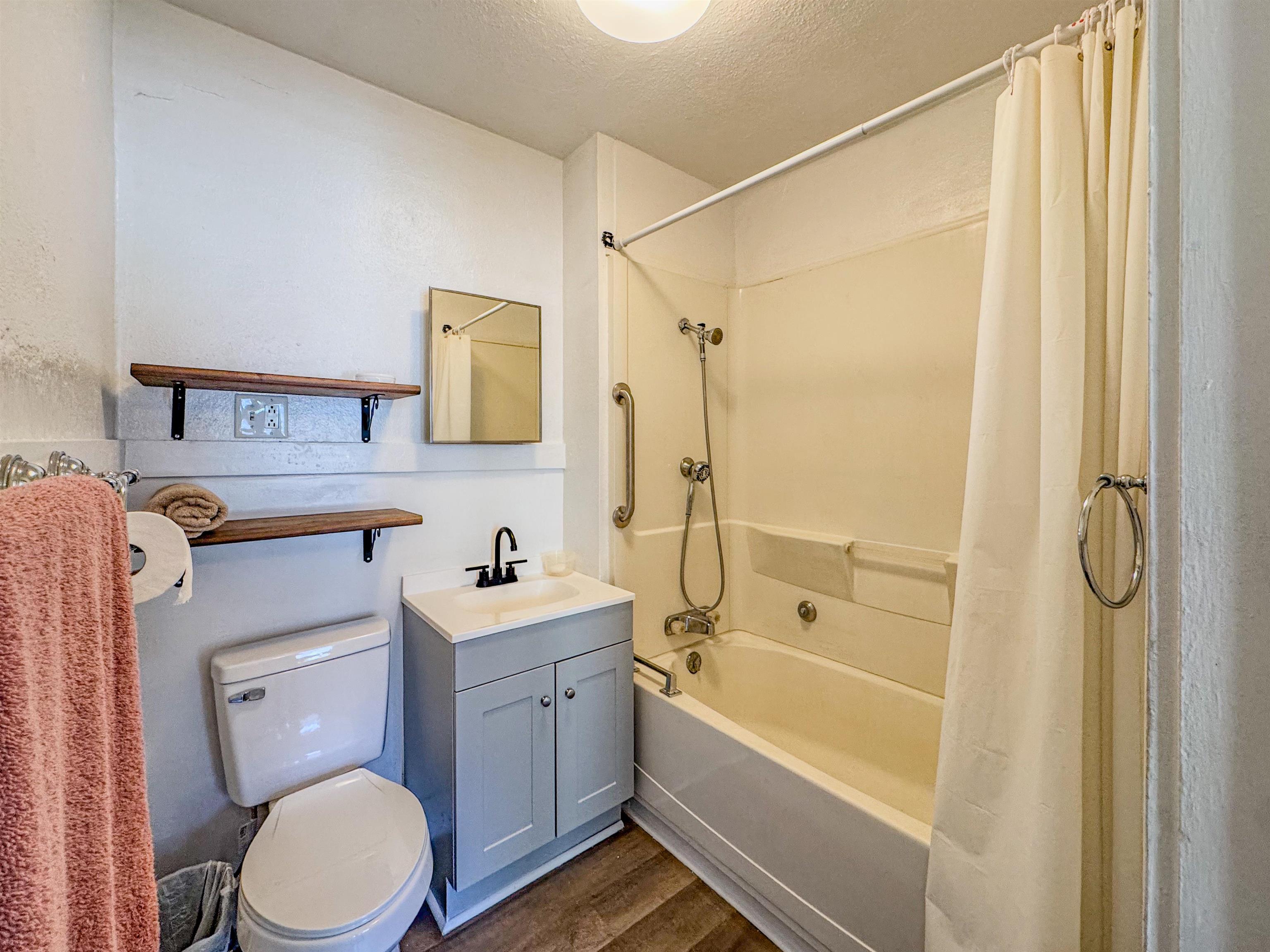 1309 N 4th Street Arkansas City KS 67005