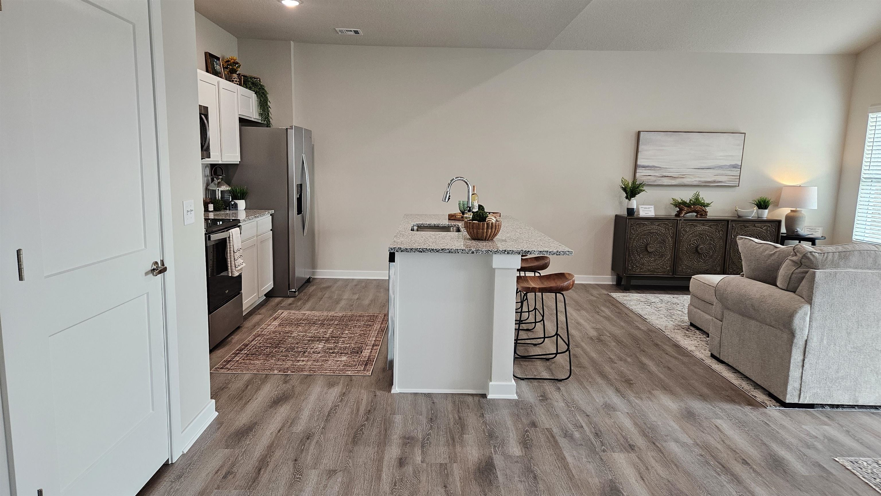952 N Forestview Street Wichita KS 67235