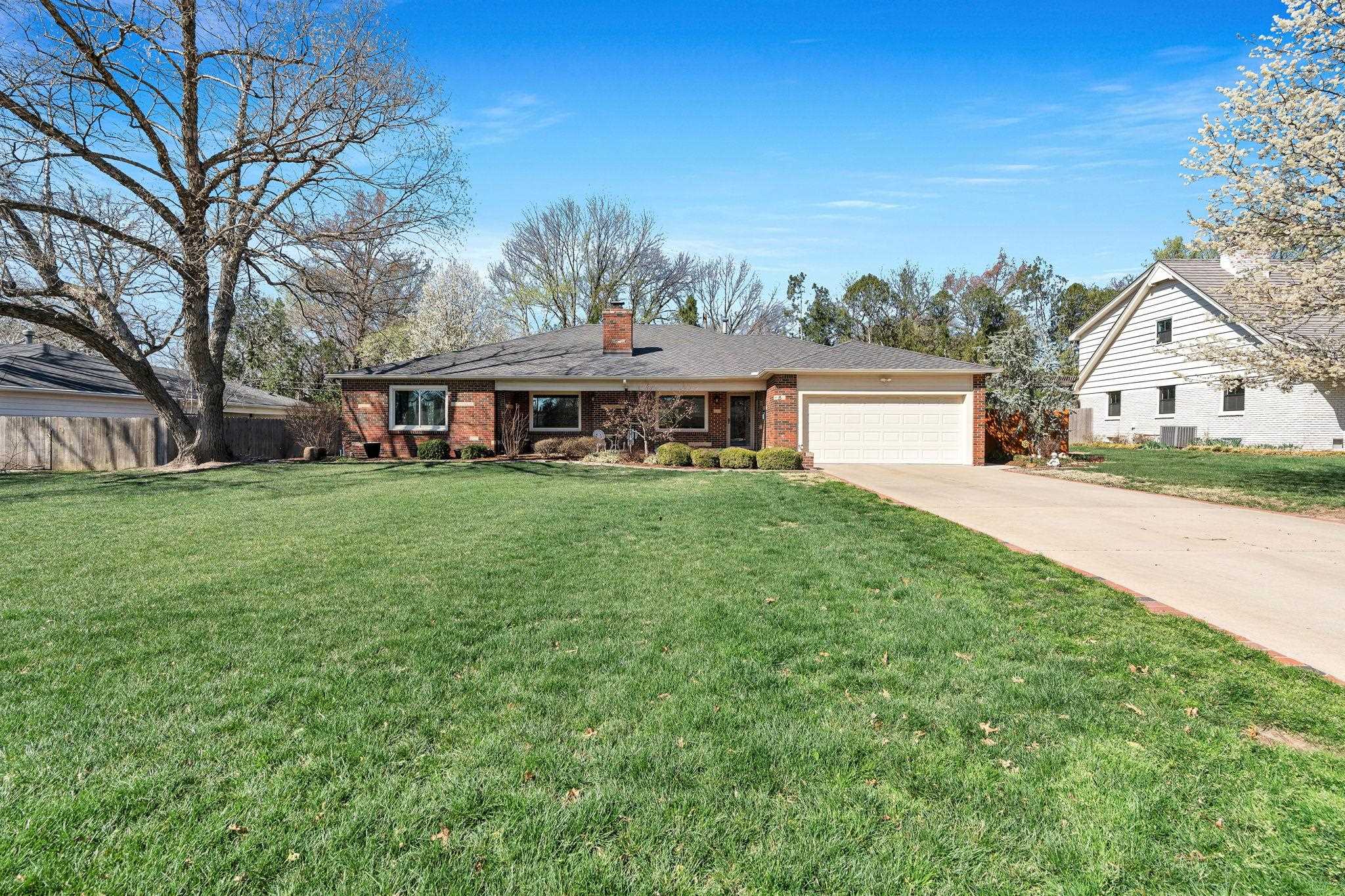 5 S Drury Lane Wichita KS 67207
