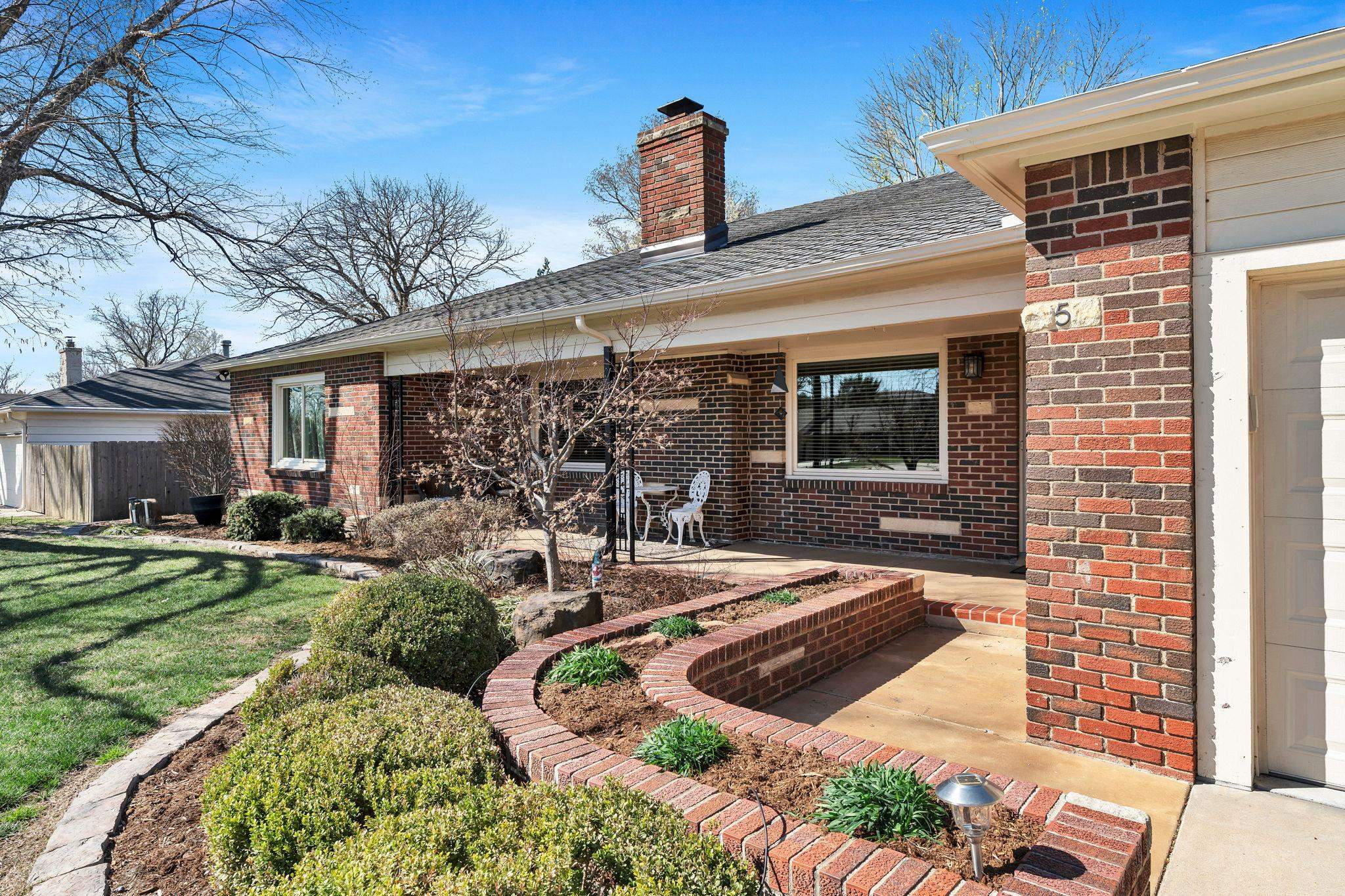 5 S Drury Lane Wichita KS 67207