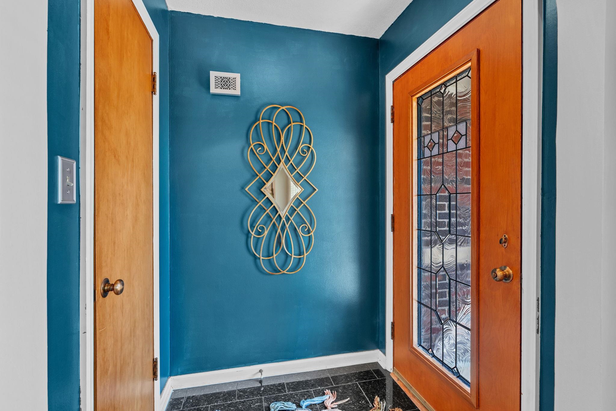 5 S Drury Lane Wichita KS 67207