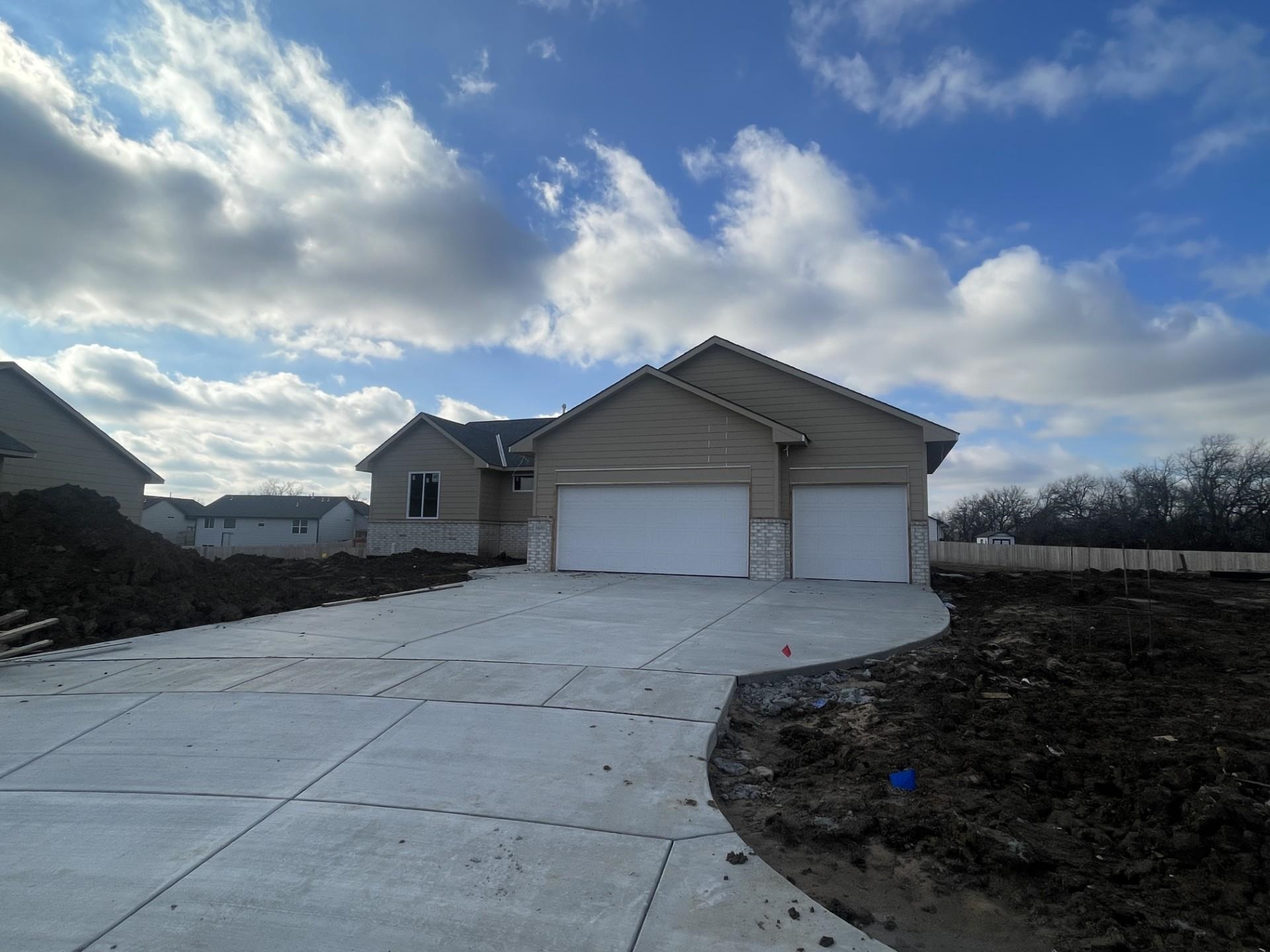 1633 N Wildflower Court Andover KS 67002