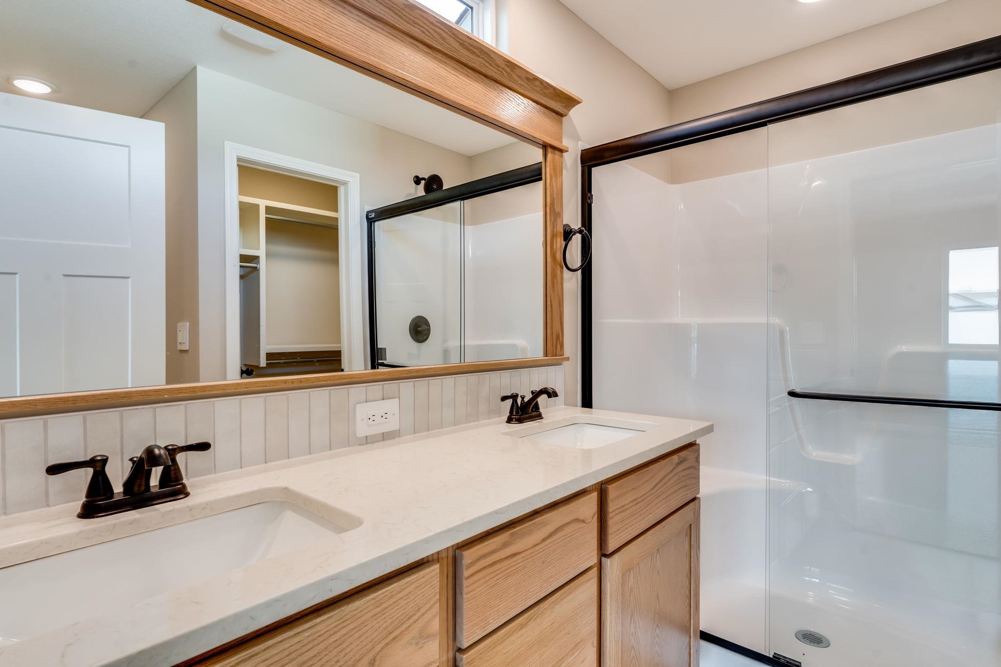 1633 N Wildflower Court Andover KS 67002