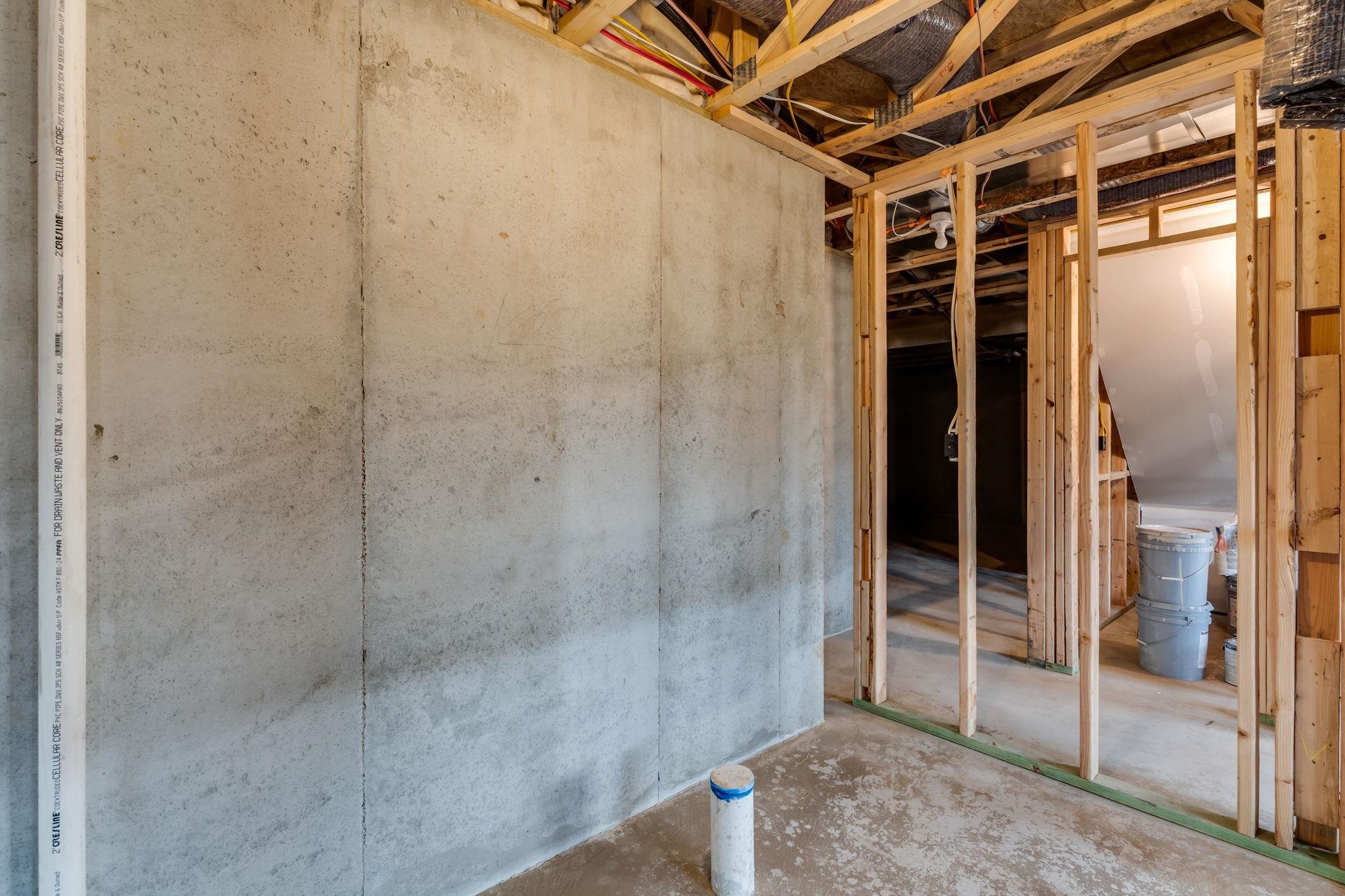 1633 N Wildflower Court Andover KS 67002