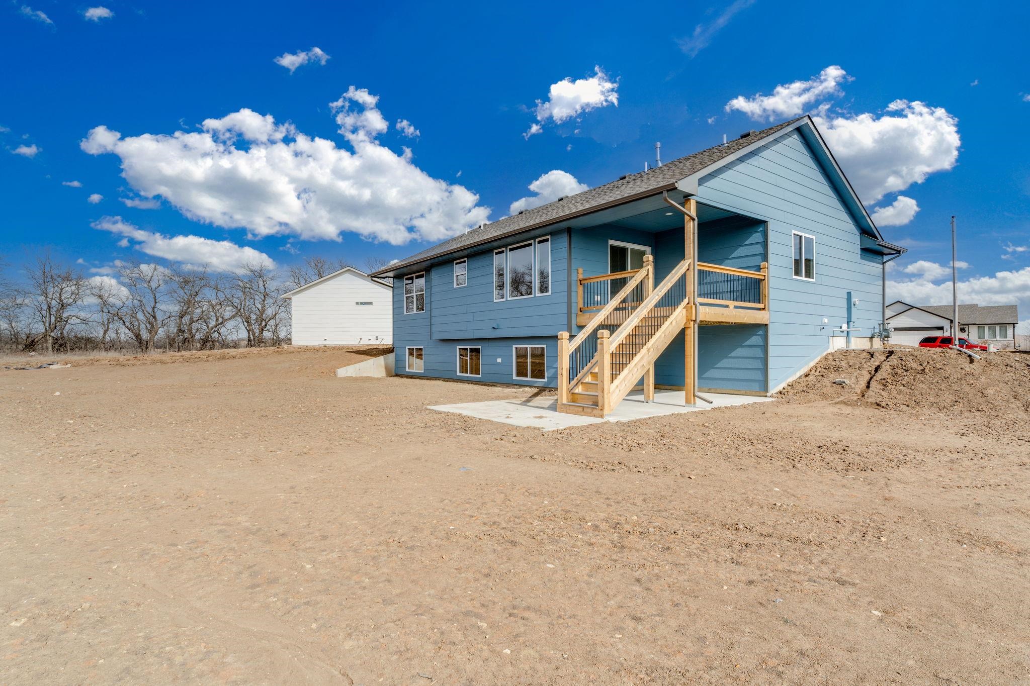 1633 N Wildflower Court Andover KS 67002