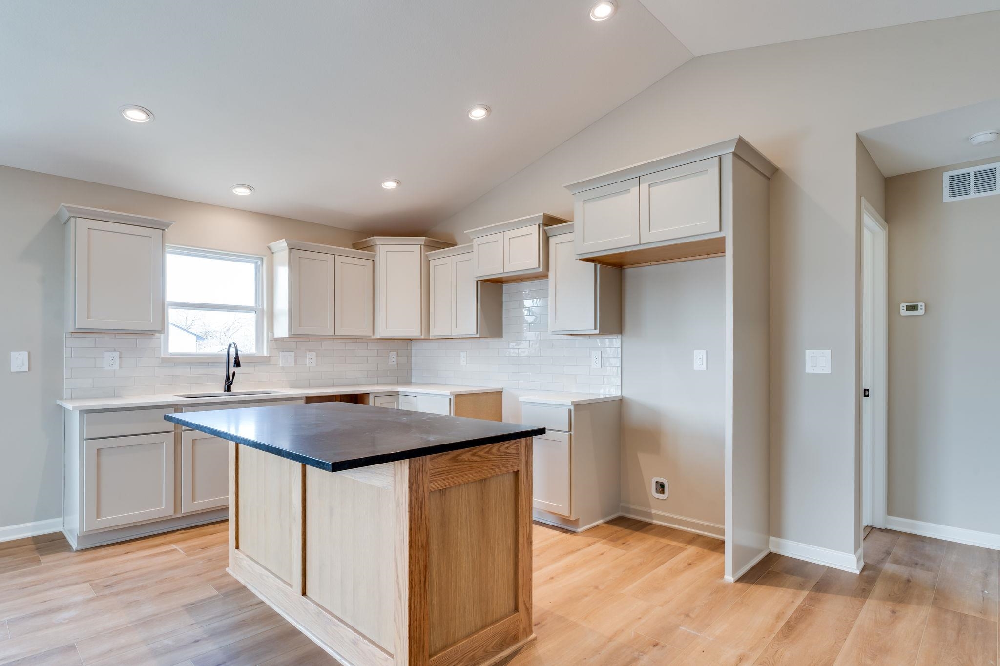 1633 N Wildflower Court Andover KS 67002