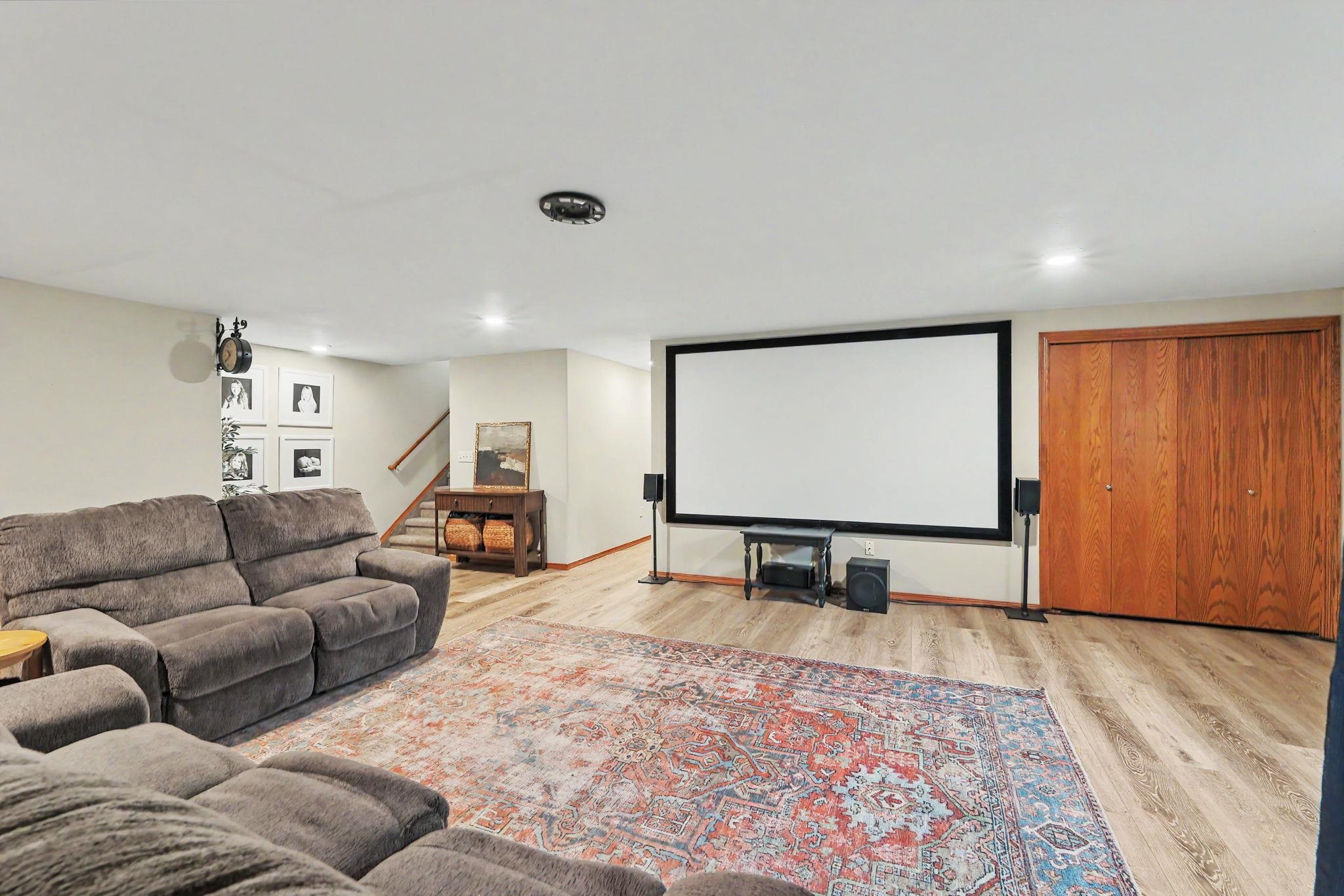 2801 N Rough Creek Derby KS 67037