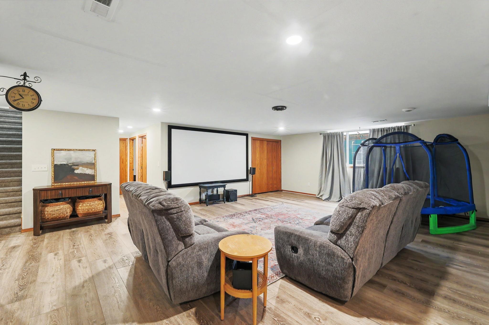 2801 N Rough Creek Derby KS 67037