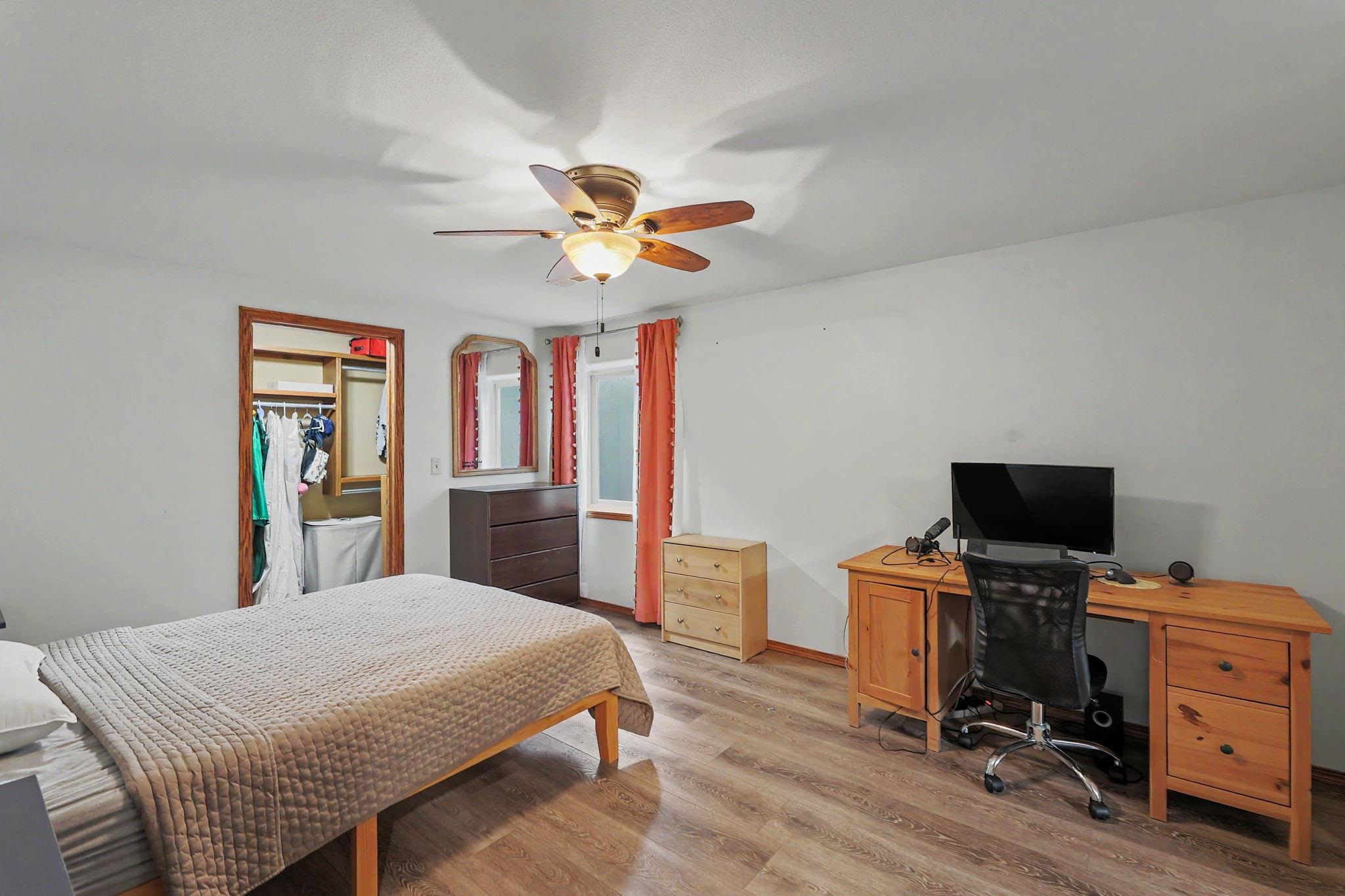 2801 N Rough Creek Derby KS 67037