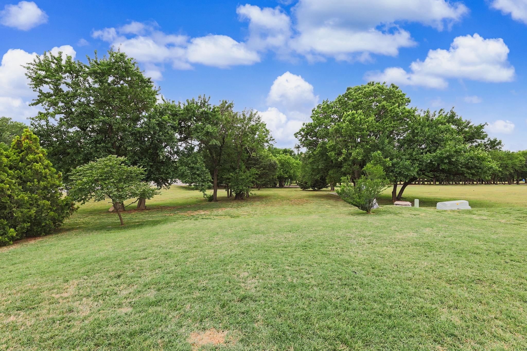 2801 N Rough Creek Derby KS 67037