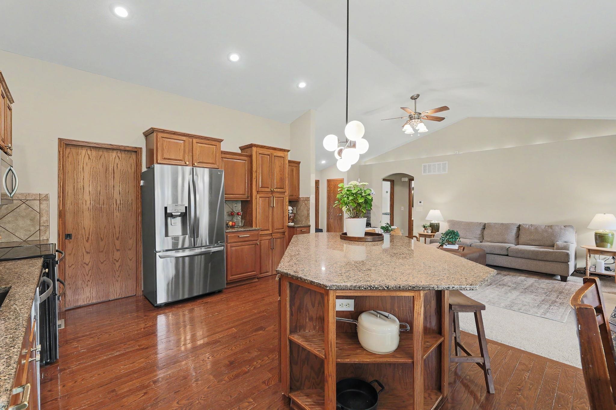 2801 N Rough Creek Derby KS 67037