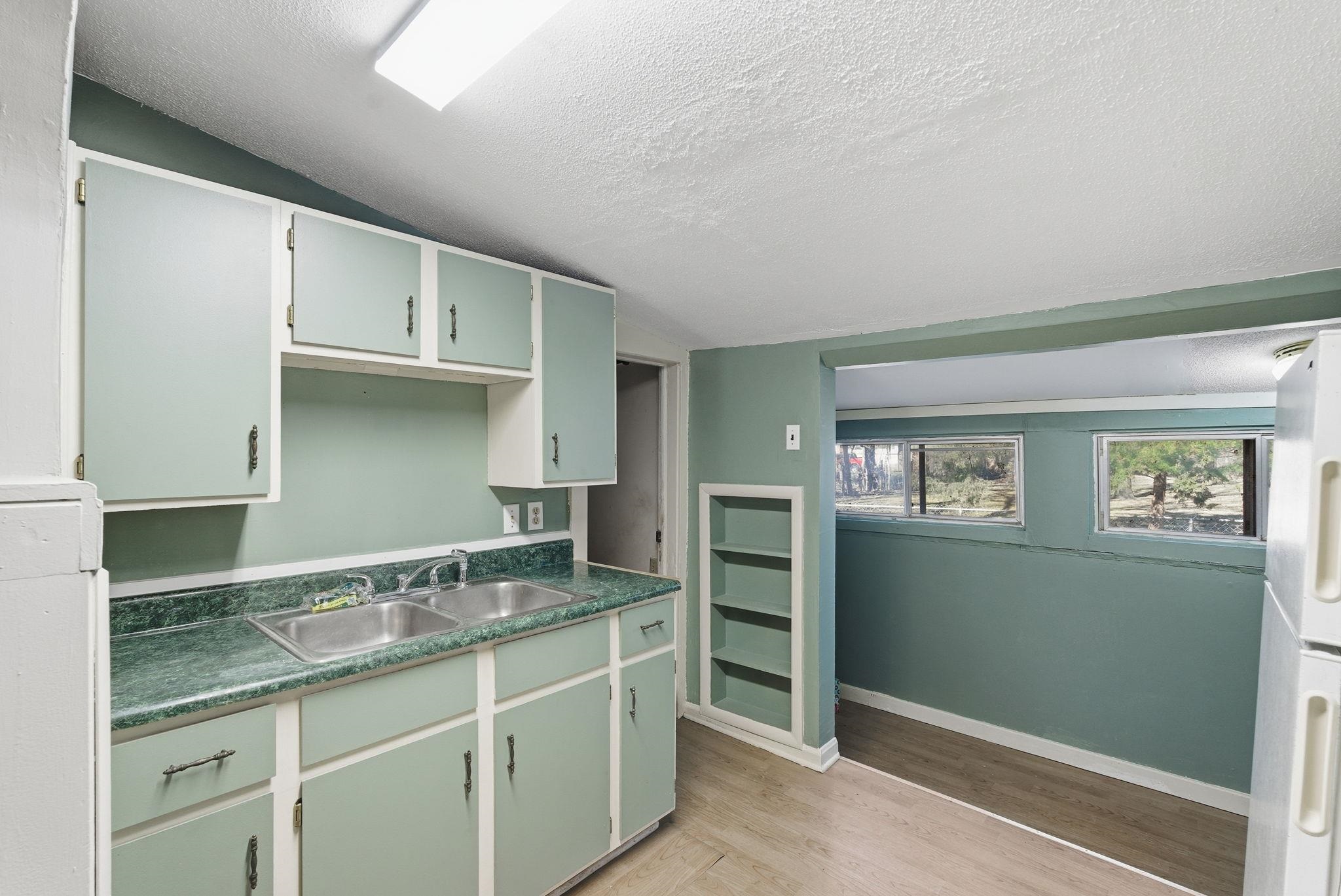 2918 W 10th Street N Wichita KS 67203