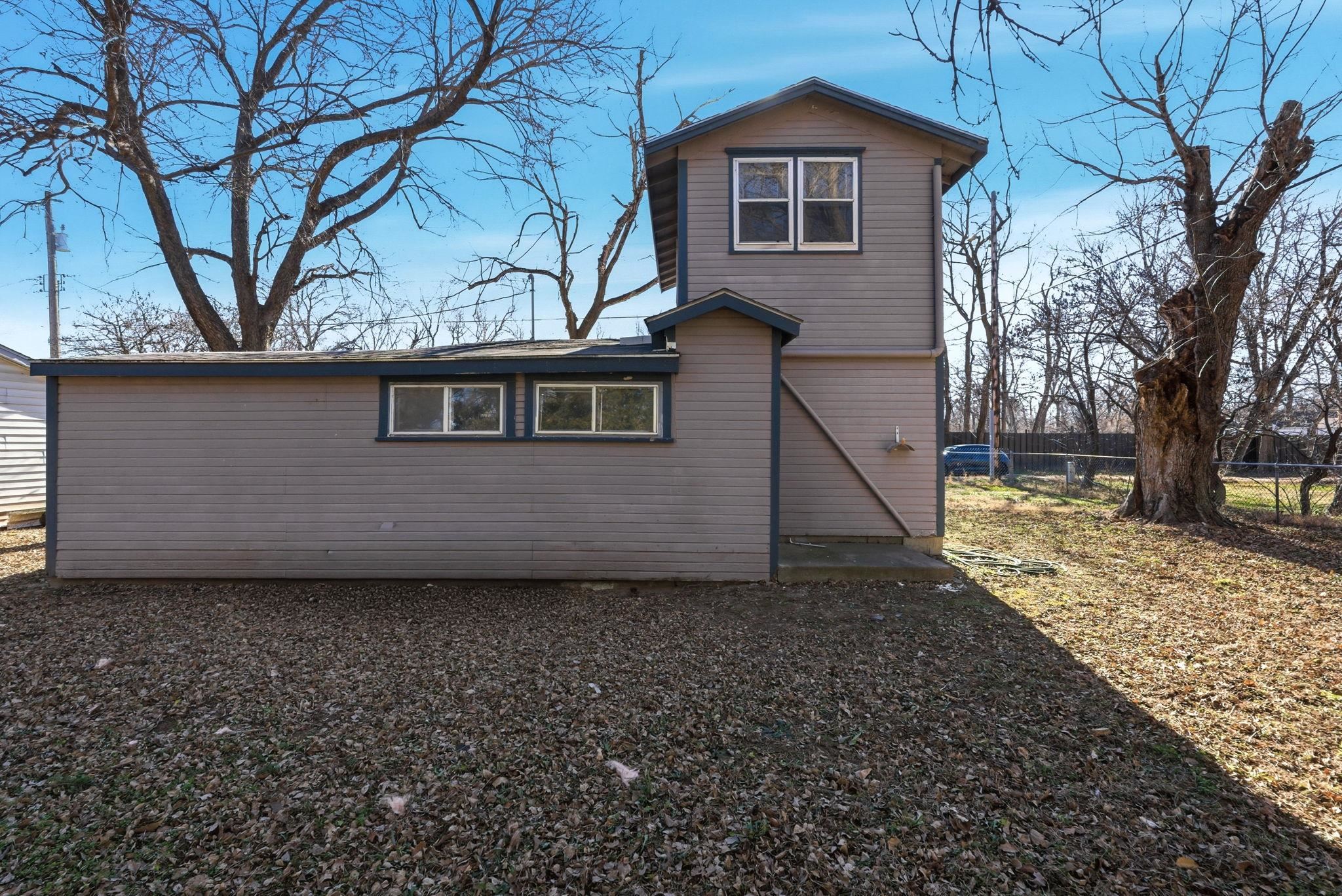 2918 W 10th Street N Wichita KS 67203