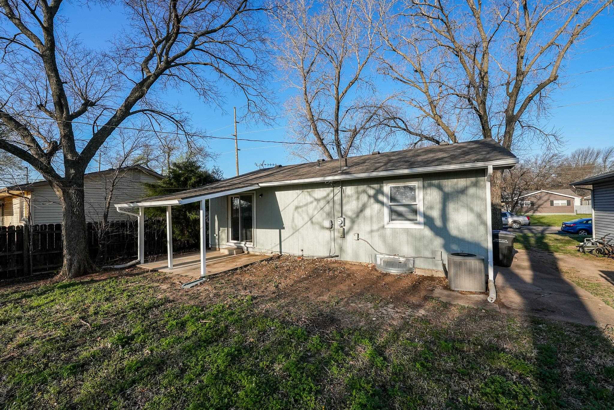 1216 N Spencer Drive Augusta KS 67010