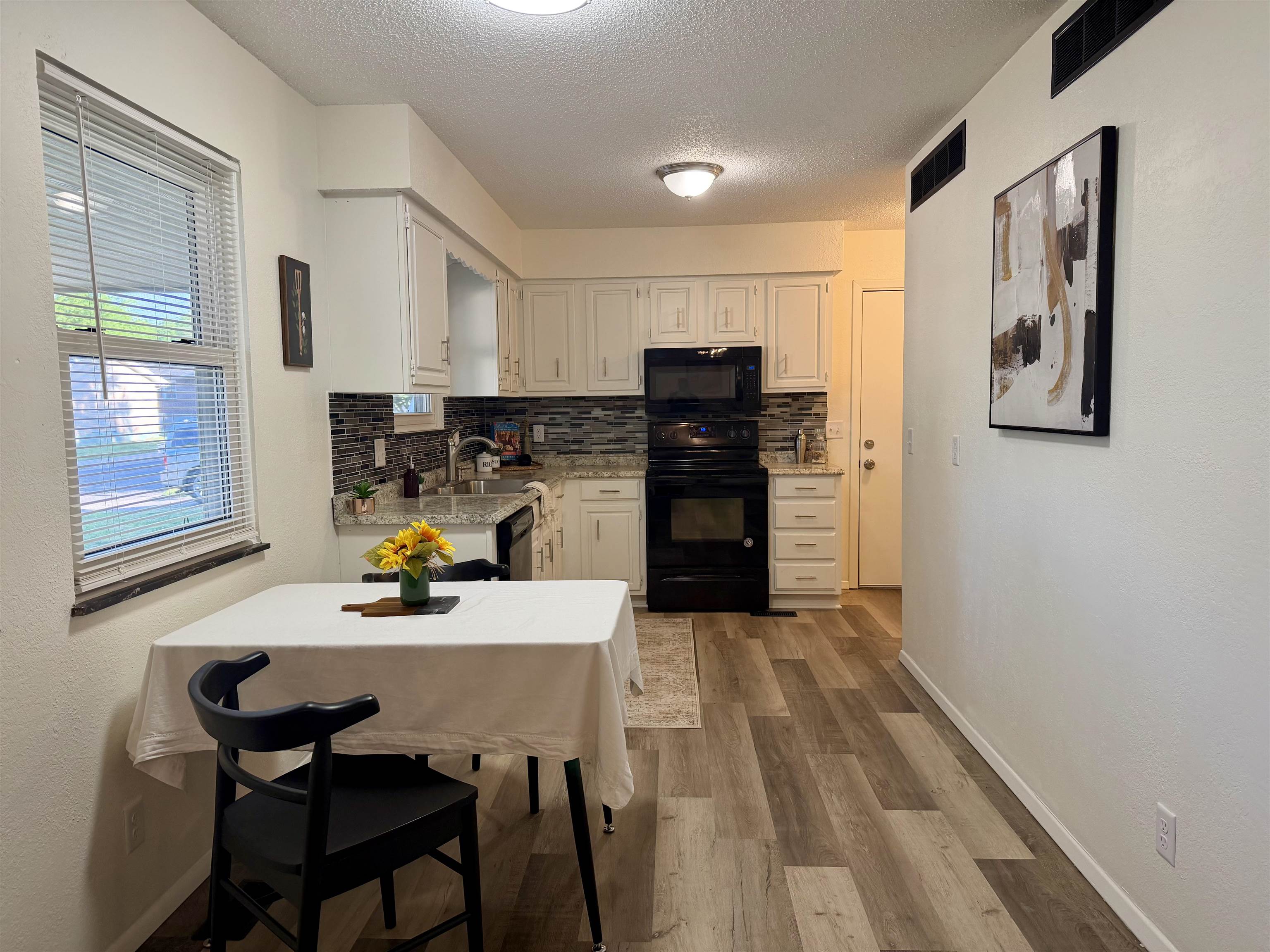 1216 N Spencer Drive Augusta KS 67010