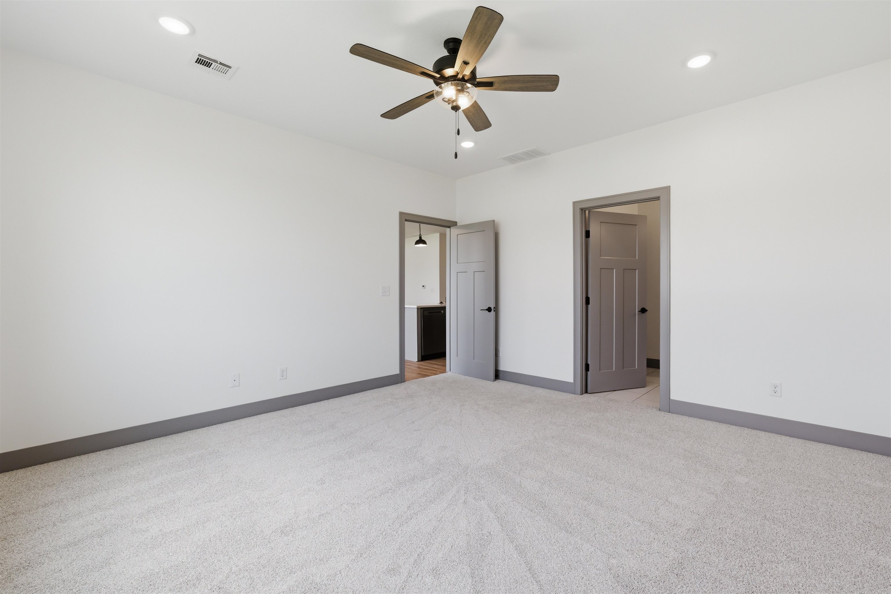 502 E Elmwood Street Park City KS 67147-1123