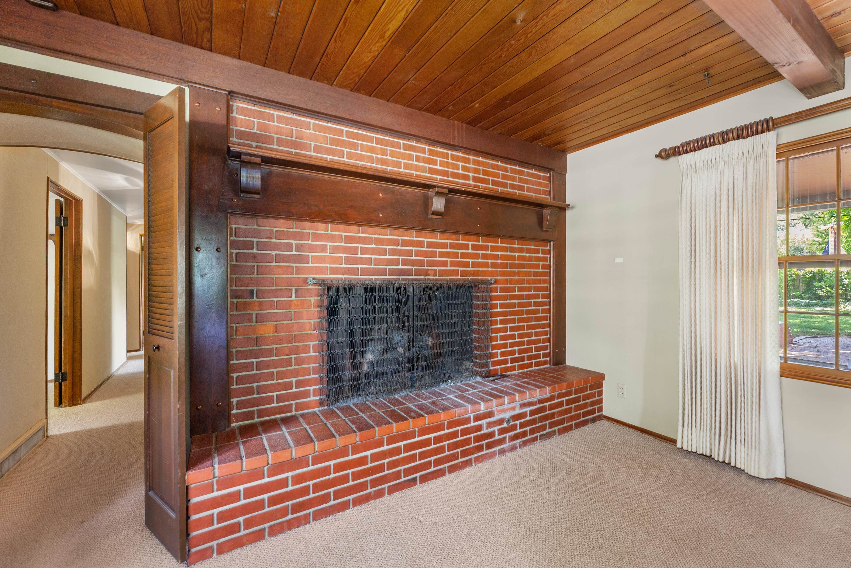 1314 N Willow Lane Wichita KS 67208