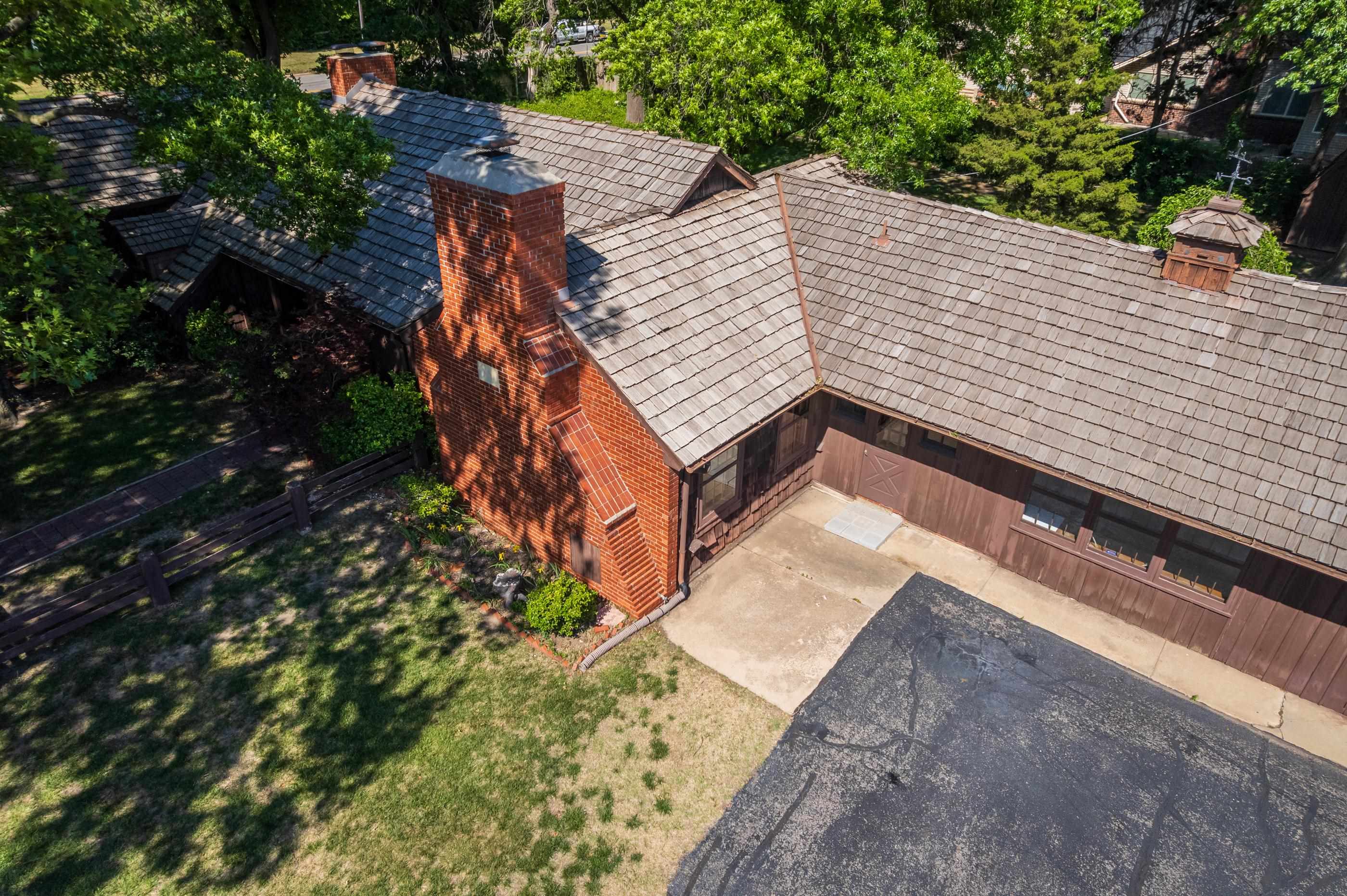 1314 N Willow Lane Wichita KS 67208