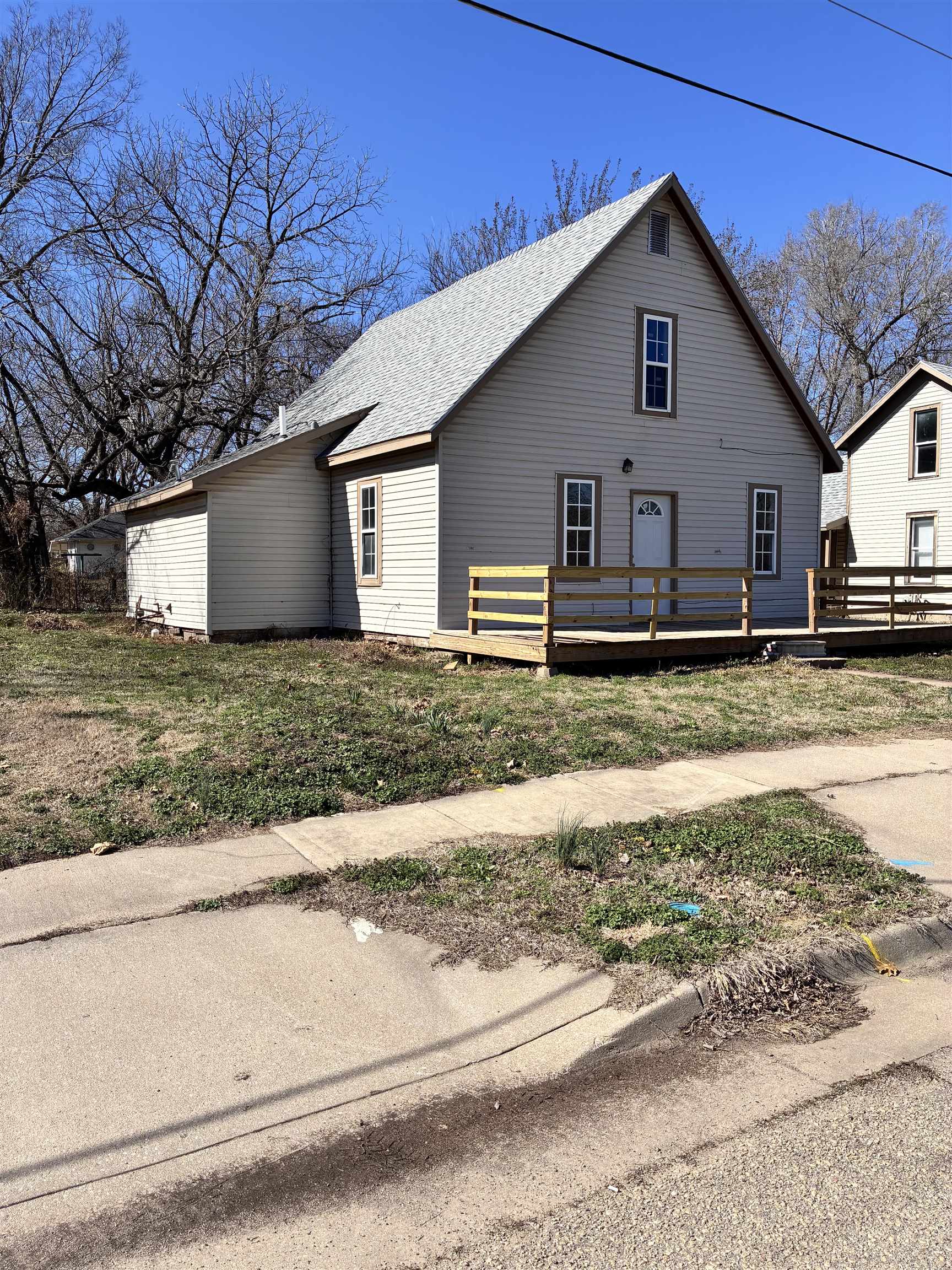 817 N Gordy El Dorado KS 67042