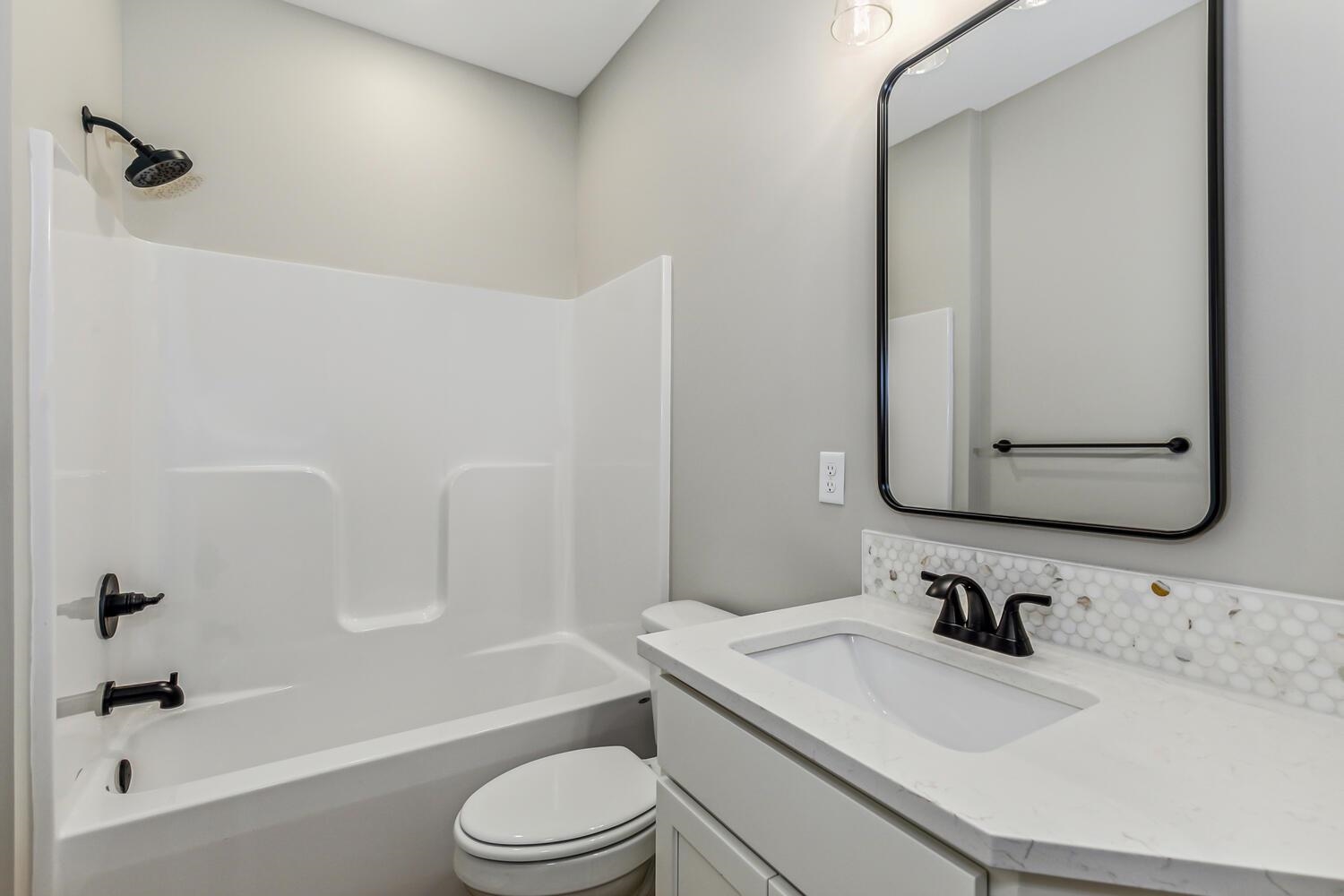 324 W Boxthorn Drive Andover KS 67002