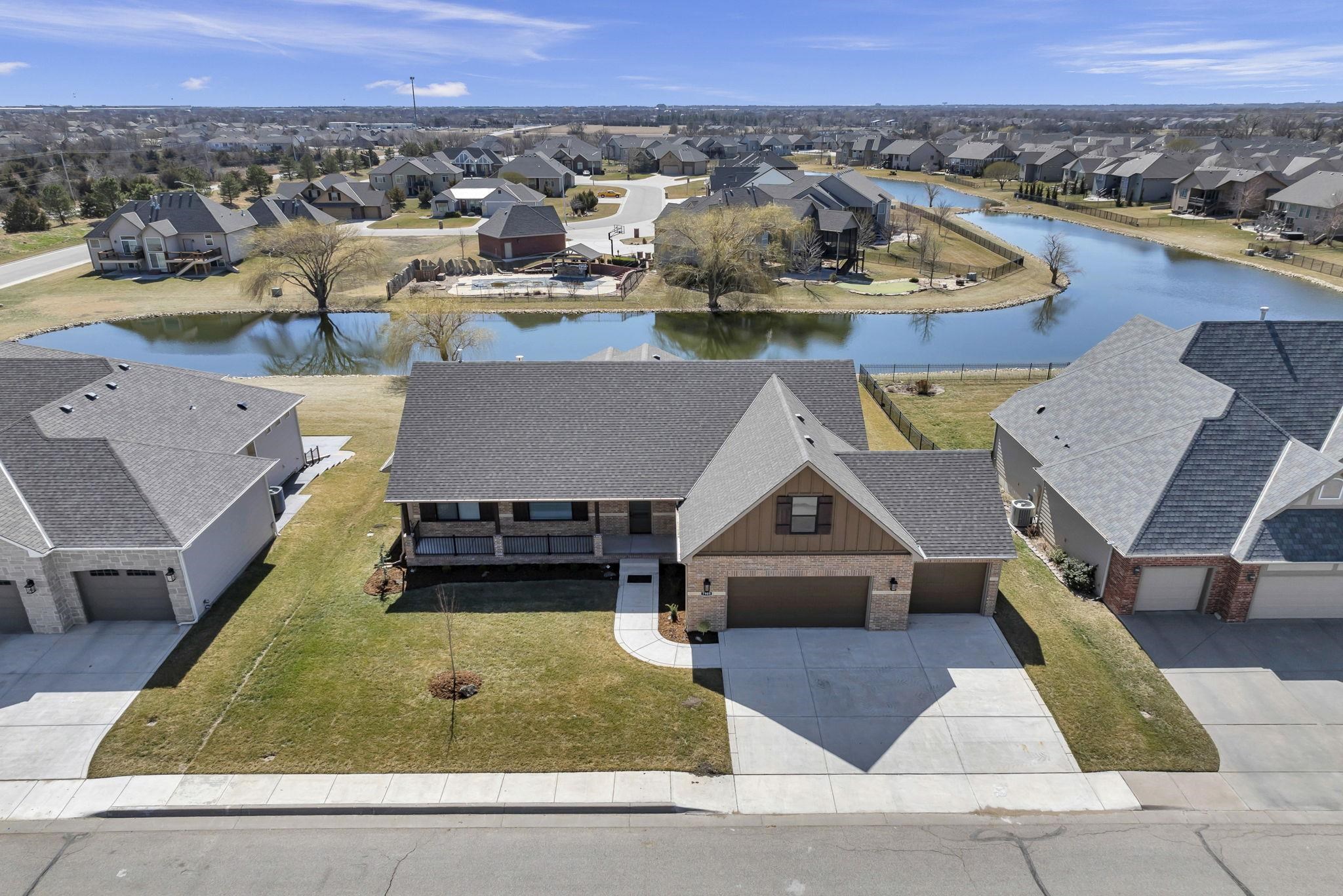 7905 E Turquoise Trail Bel Aire KS 67226