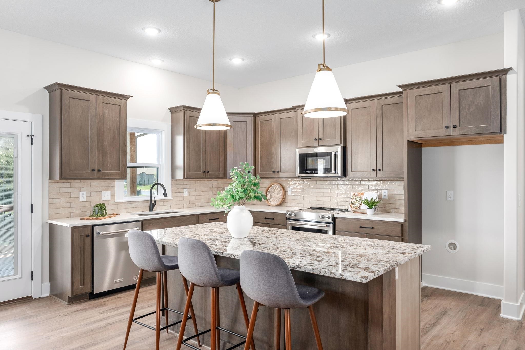 7905 E Turquoise Trail Bel Aire KS 67226