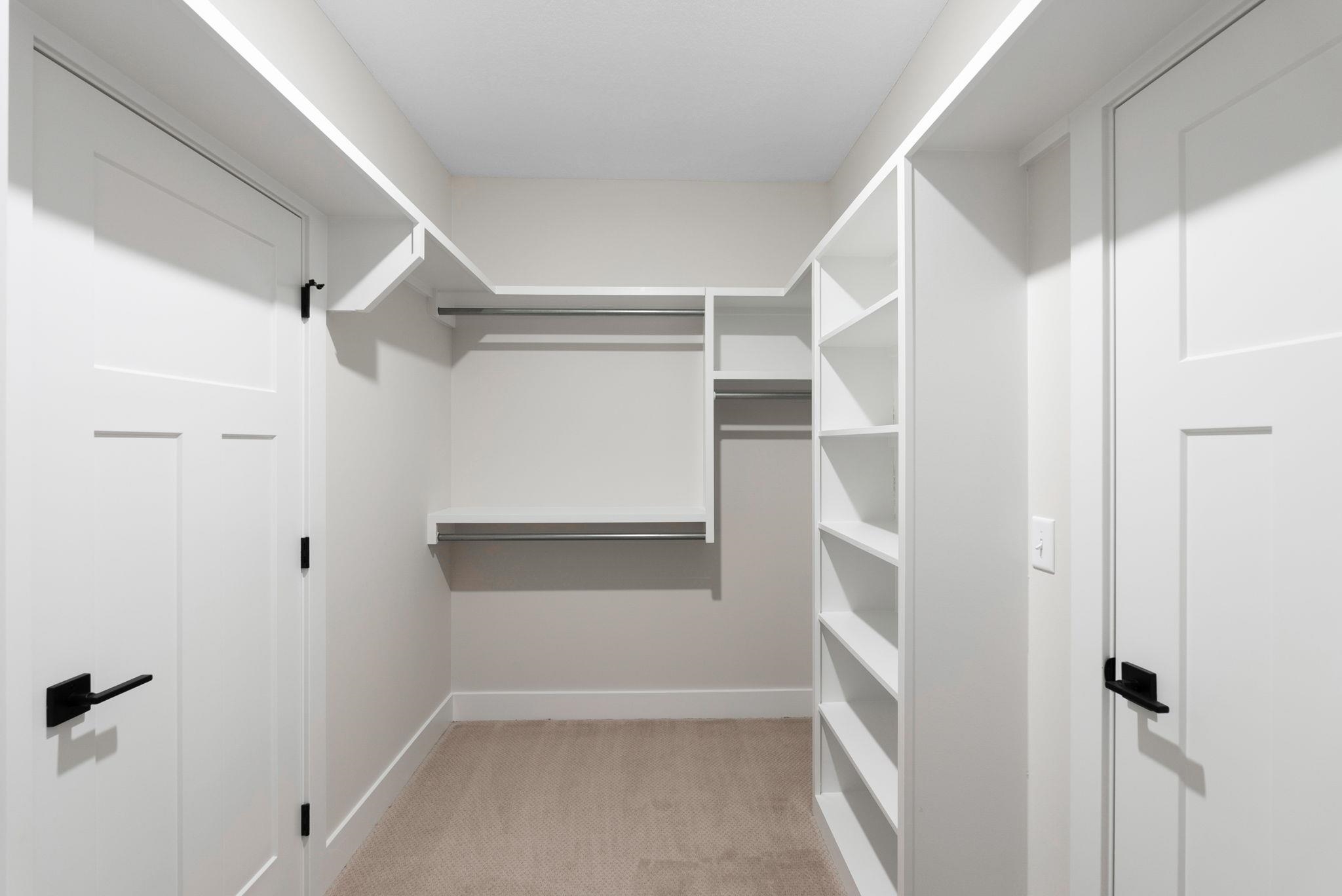 7905 E Turquoise Trail Bel Aire KS 67226