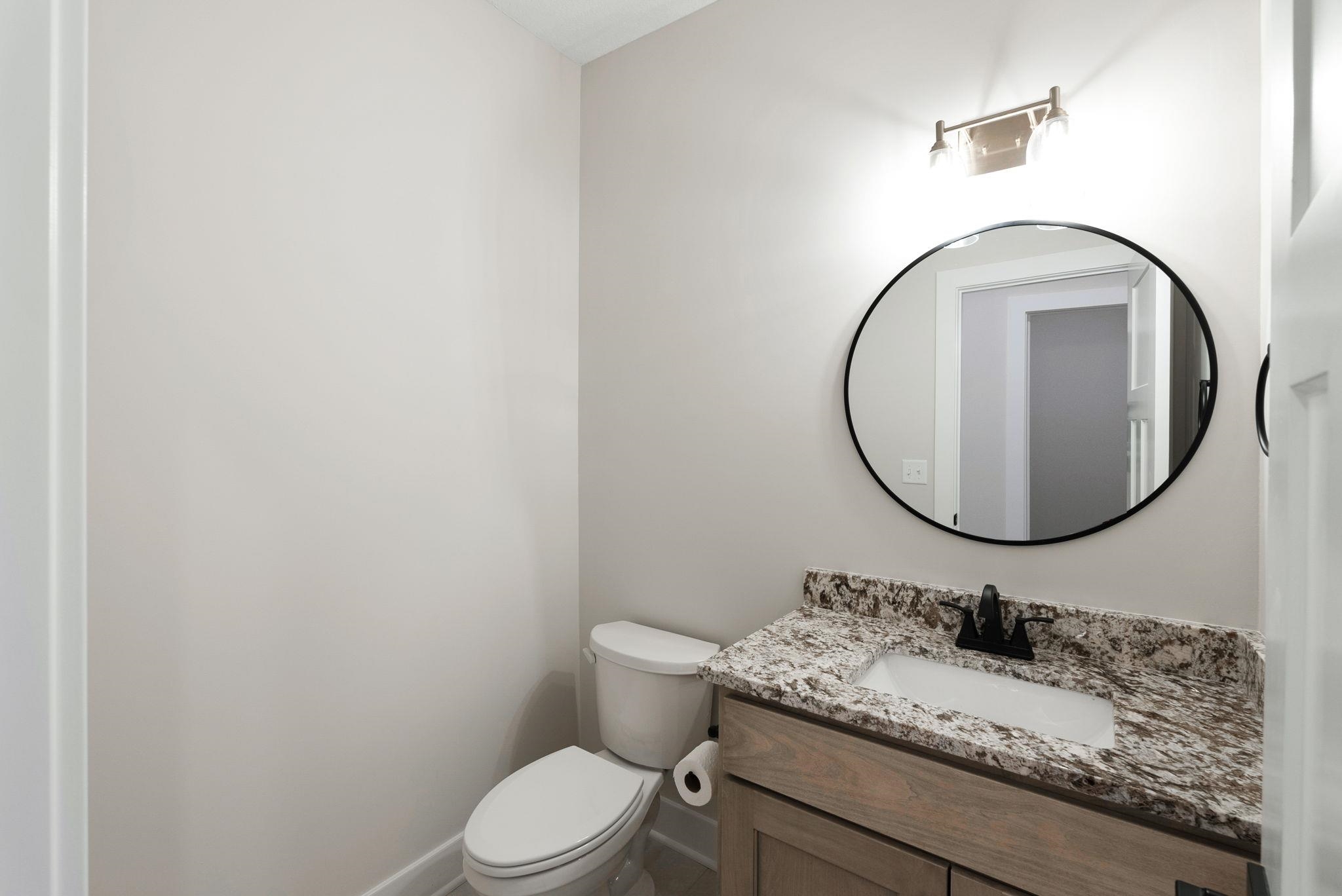 7905 E Turquoise Trail Bel Aire KS 67226