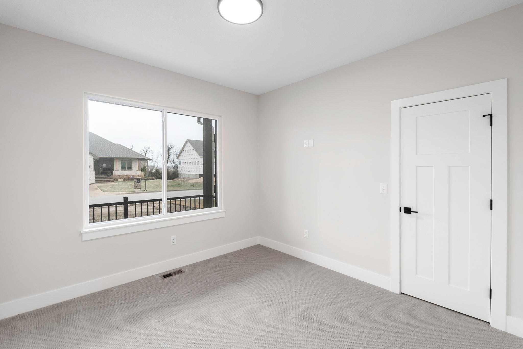 7905 E Turquoise Trail Bel Aire KS 67226