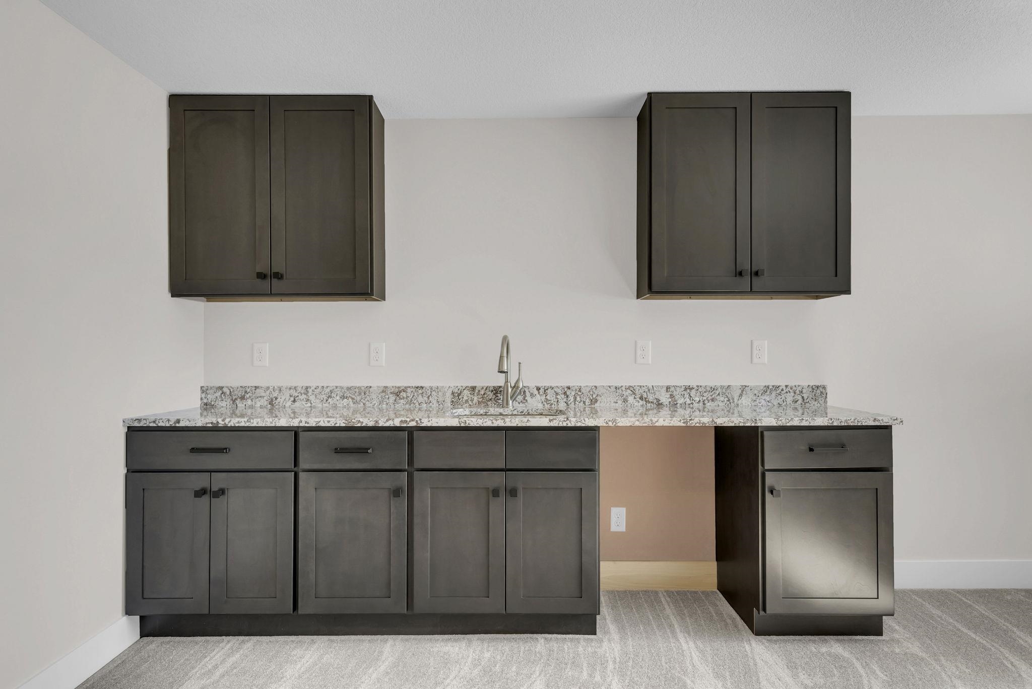 7905 E Turquoise Trail Bel Aire KS 67226