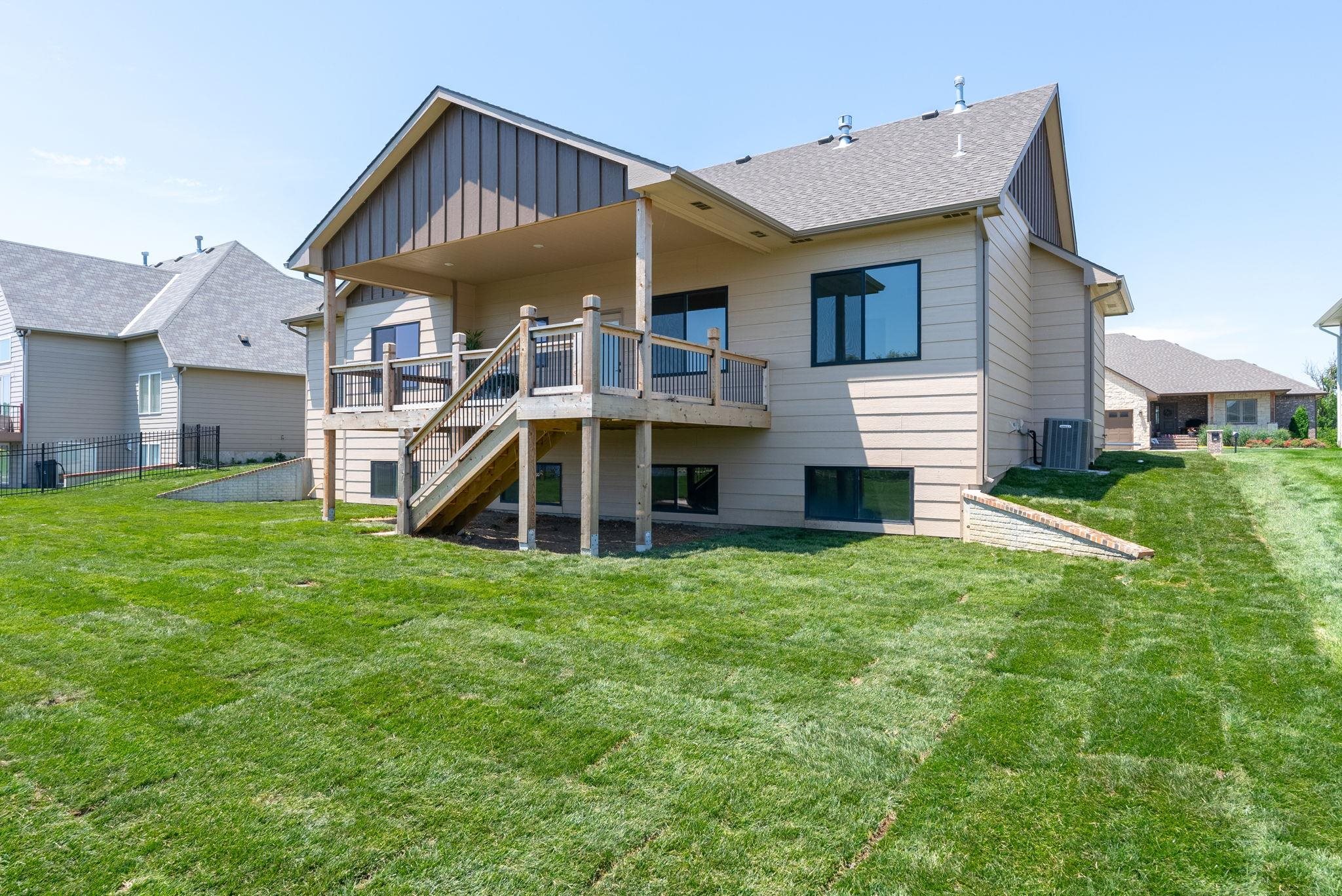 7905 E Turquoise Trail Bel Aire KS 67226