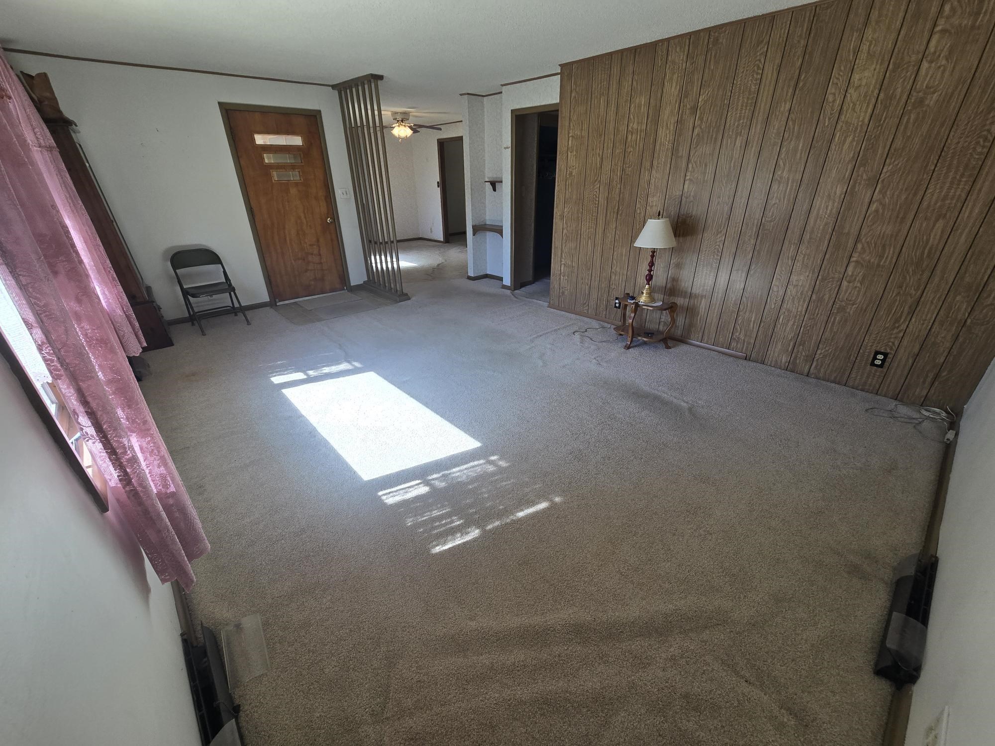 329 N College Street Winfield KS 67156