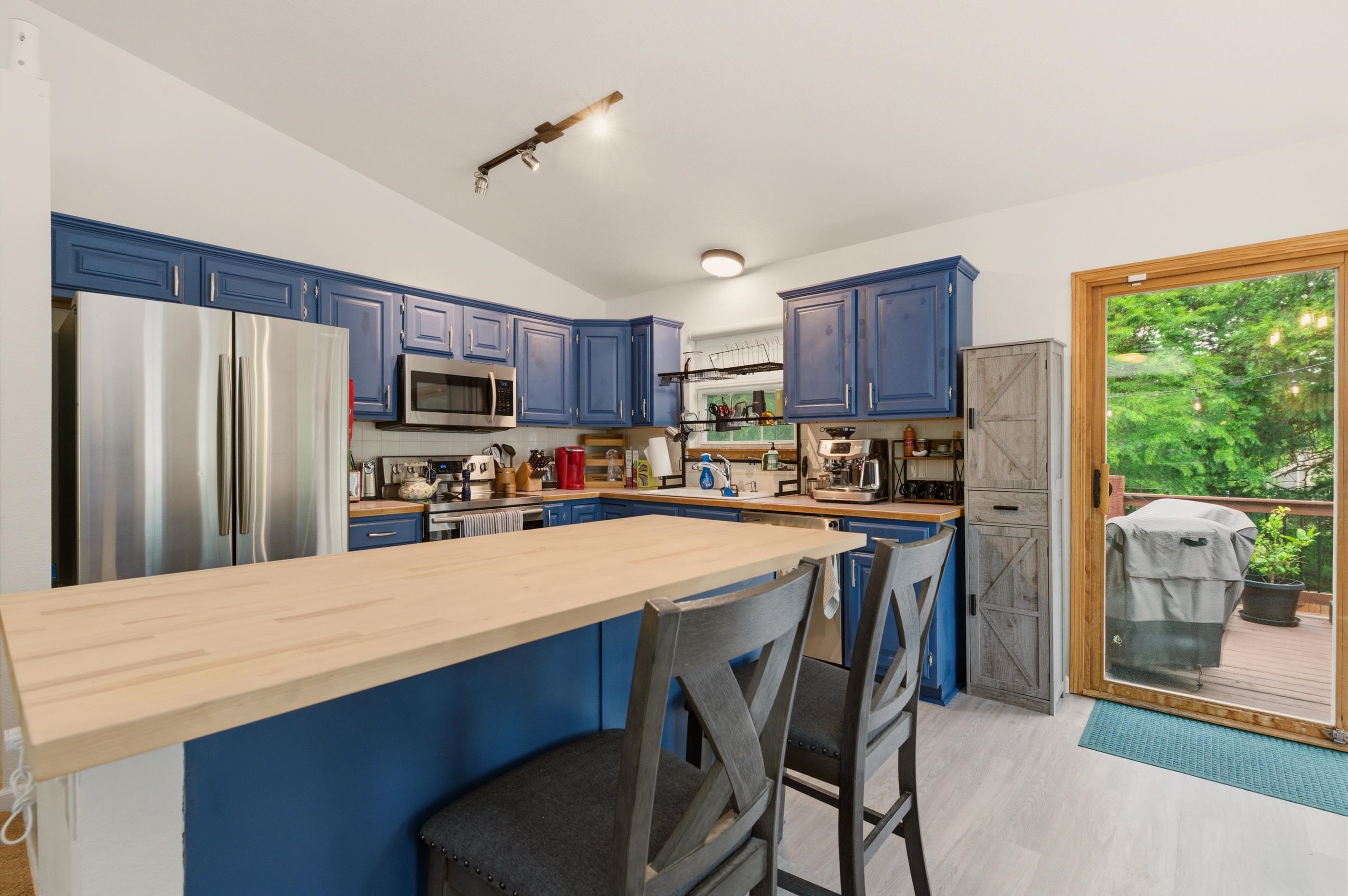 6943 E Perryton Street Bel Aire KS 67226-1468