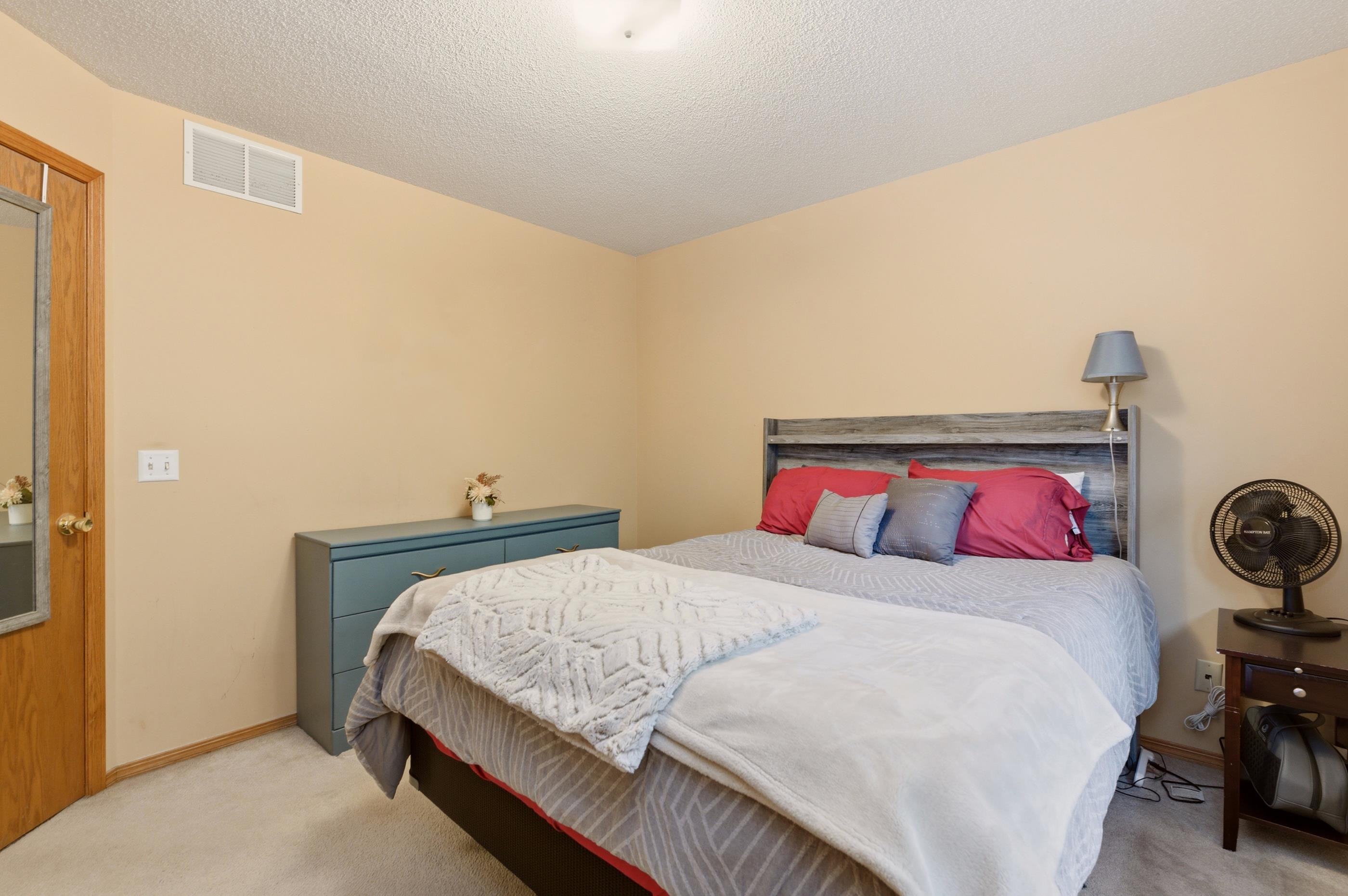 6943 E Perryton Street Bel Aire KS 67226-1468