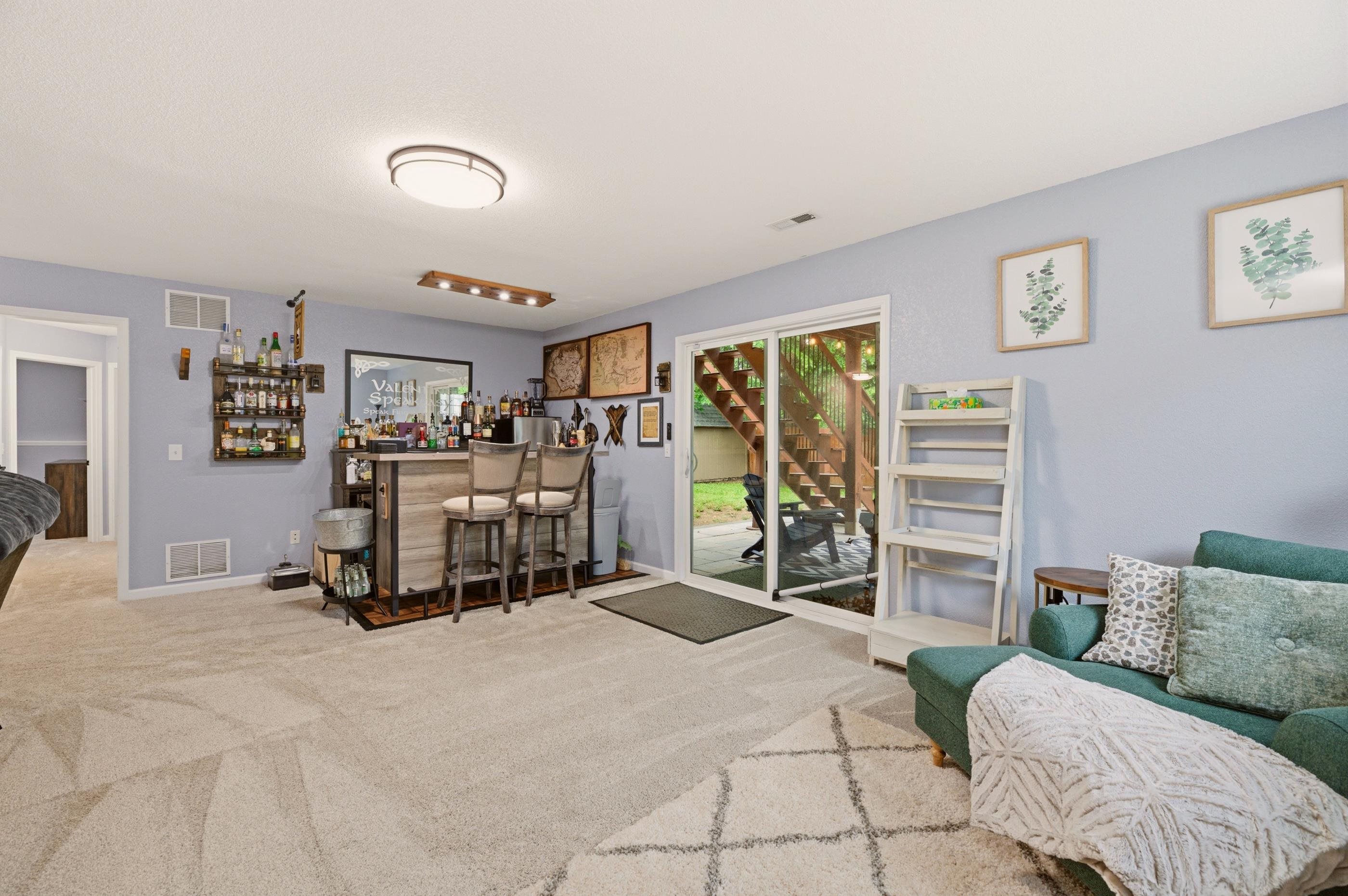 6943 E Perryton Street Bel Aire KS 67226-1468