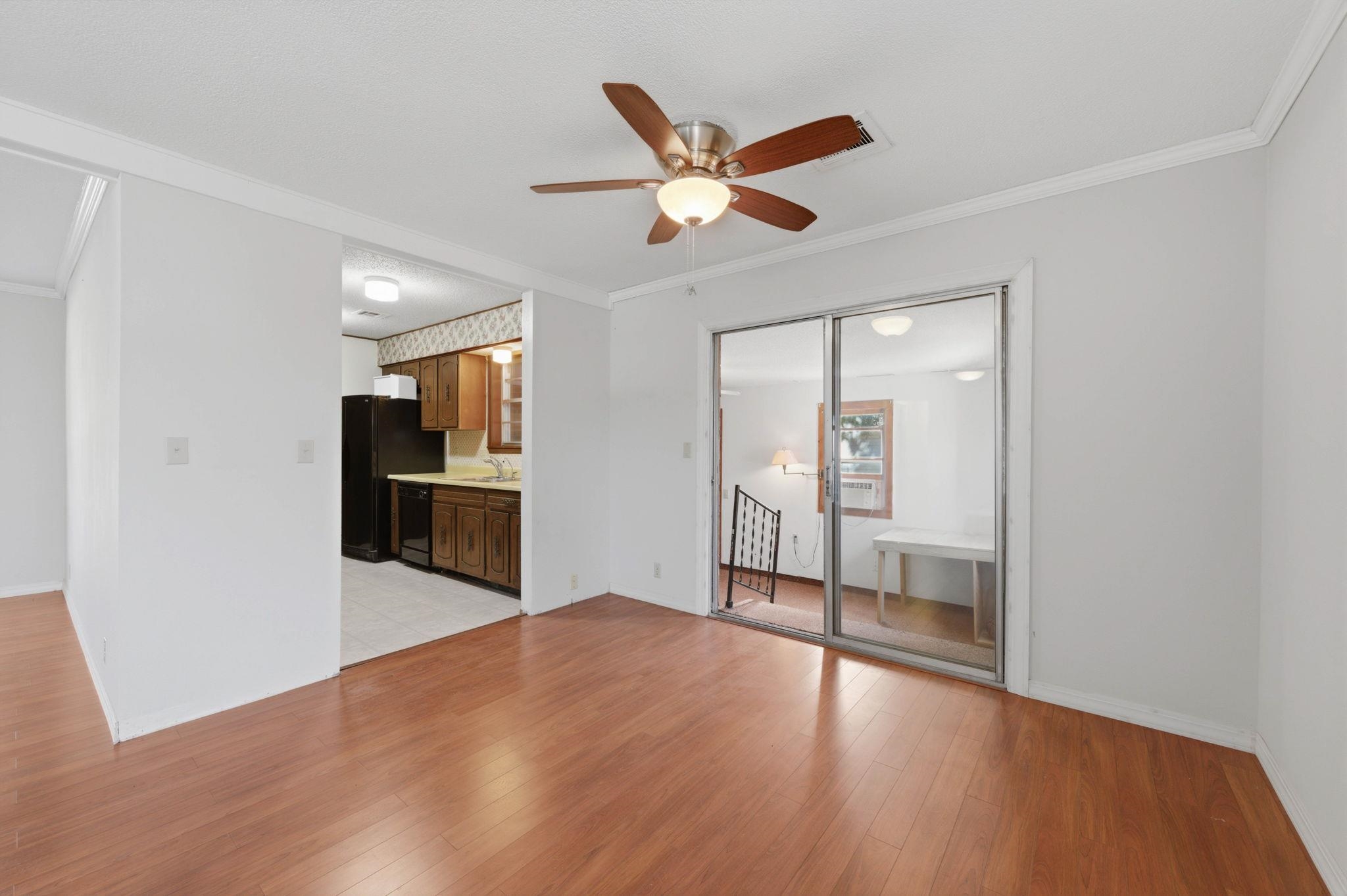 1214 Edgewood Wellington KS 67152