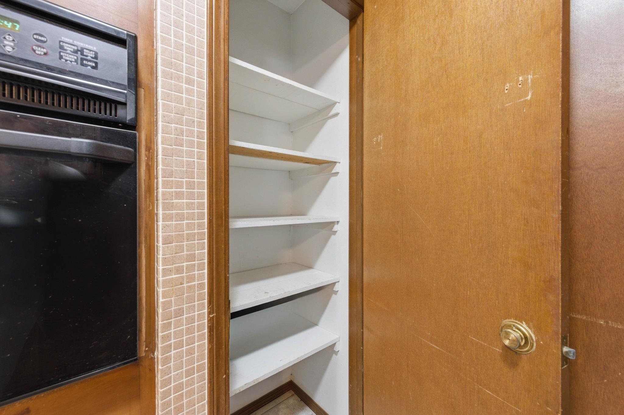 1214 Edgewood Wellington KS 67152
