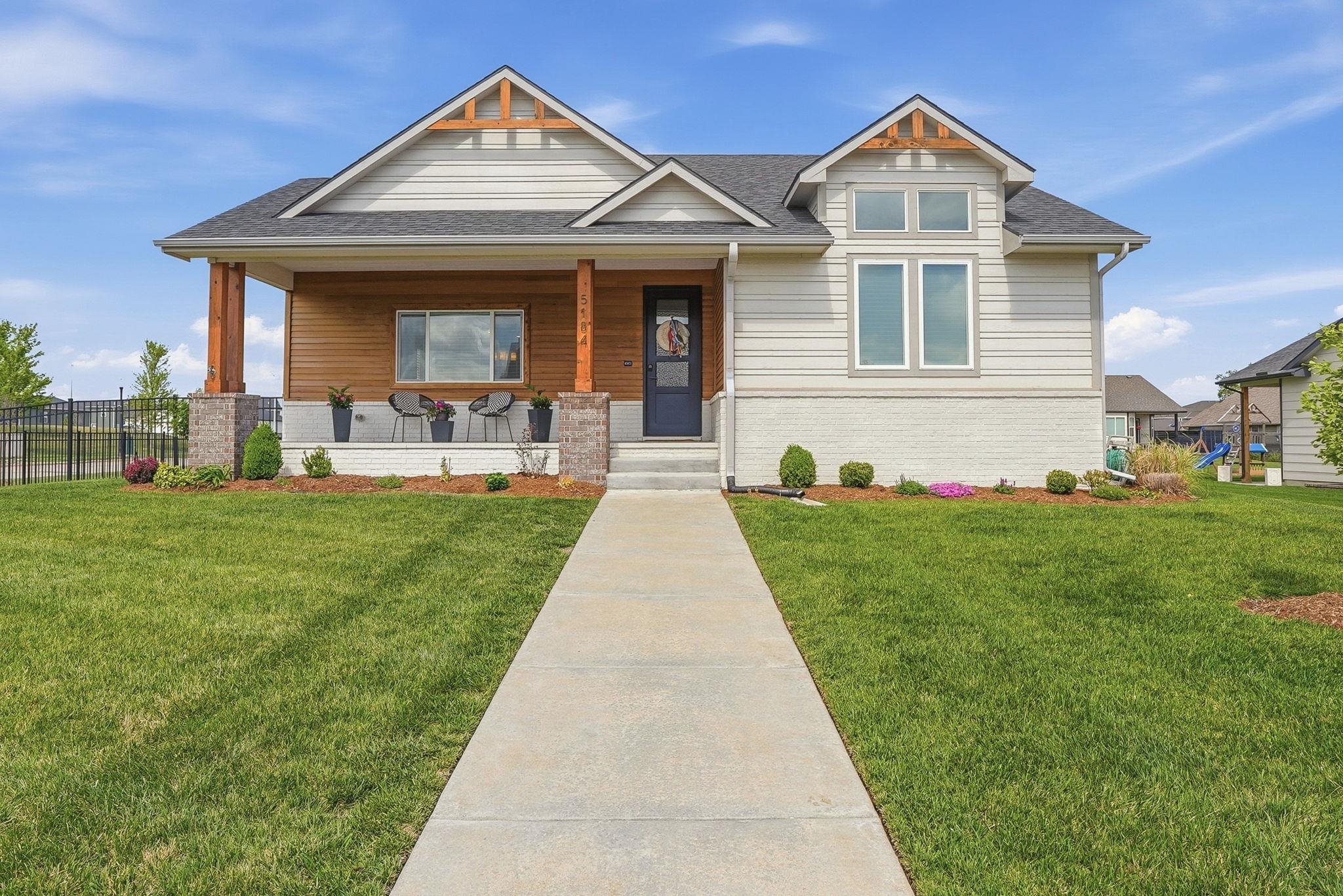 5184 N Brookstone Bel Aire KS 67226