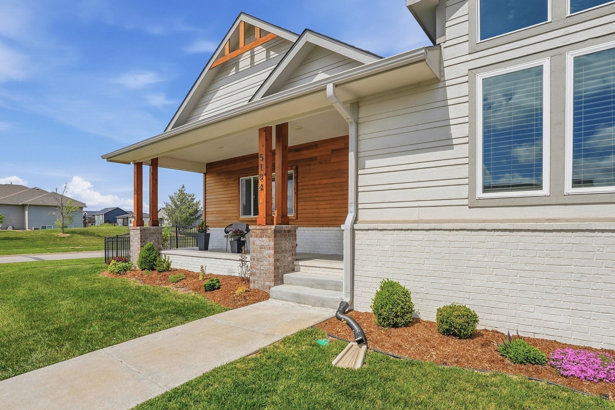 5184 N Brookstone Bel Aire KS 67226