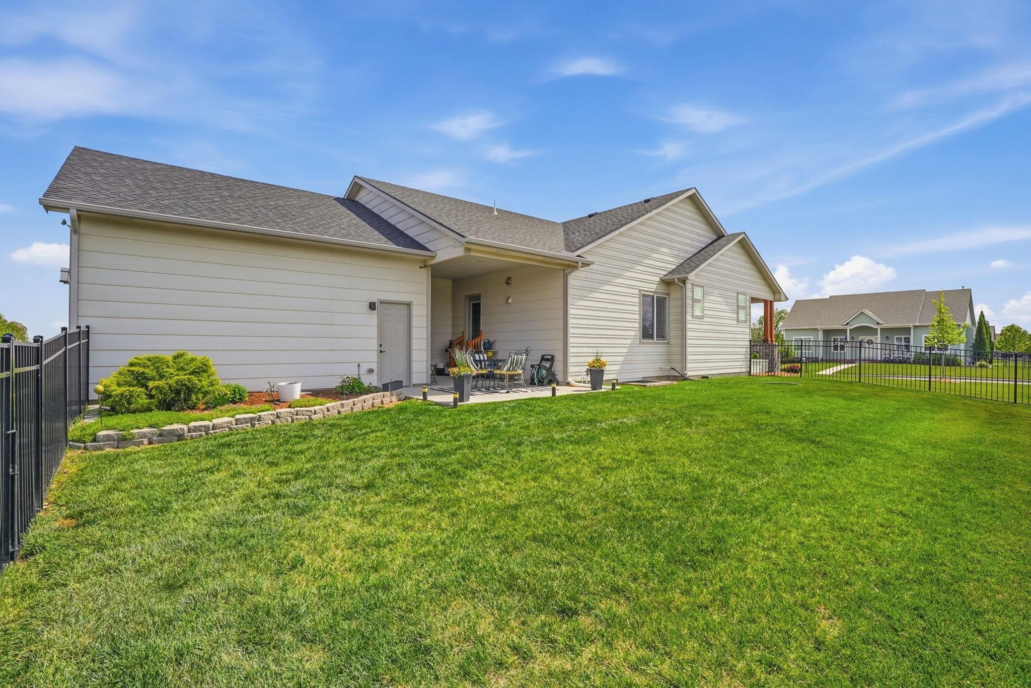 5184 N Brookstone Bel Aire KS 67226