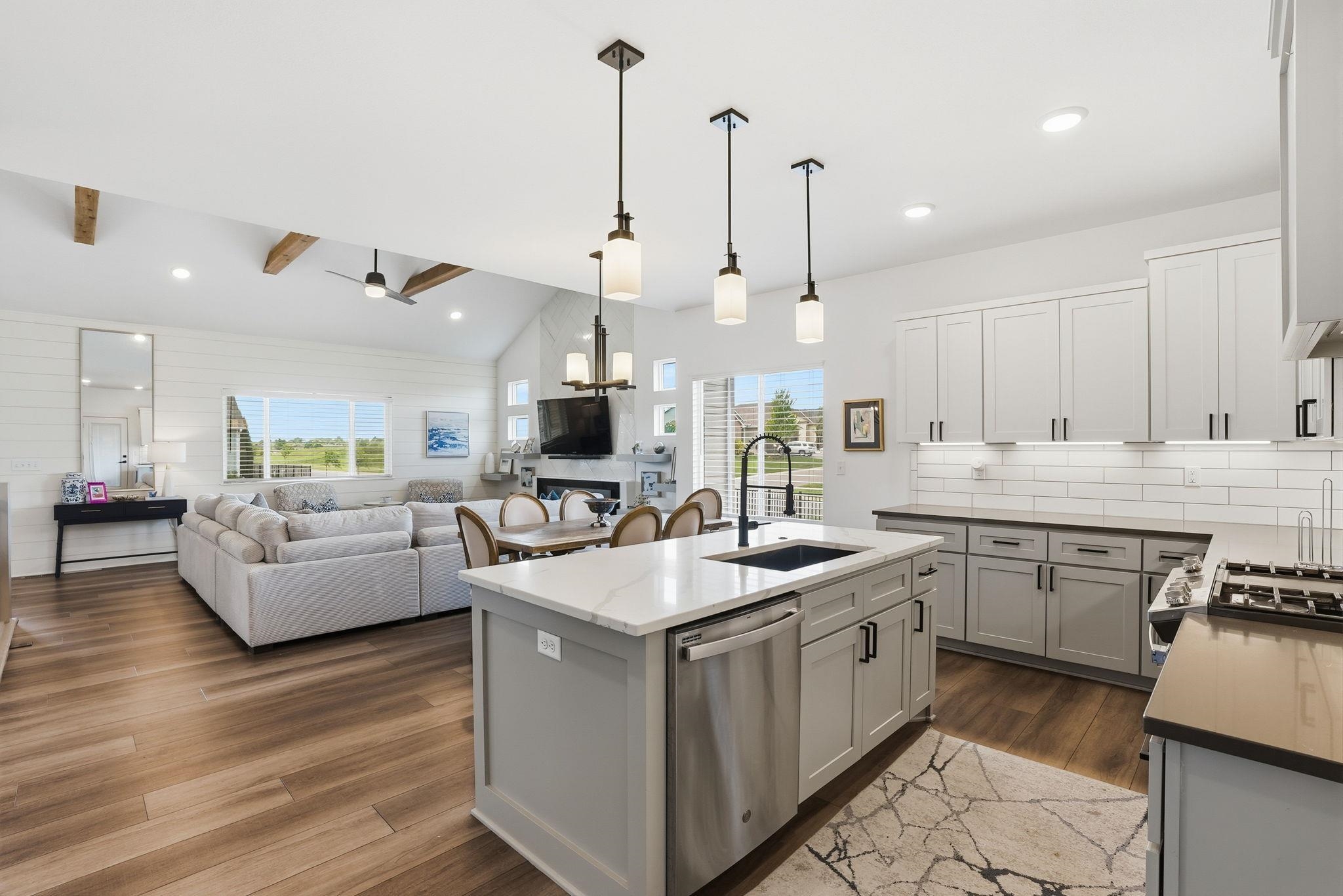 5184 N Brookstone Bel Aire KS 67226