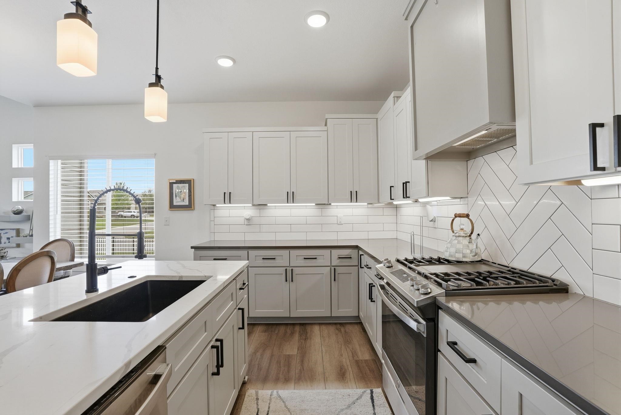 5184 N Brookstone Bel Aire KS 67226