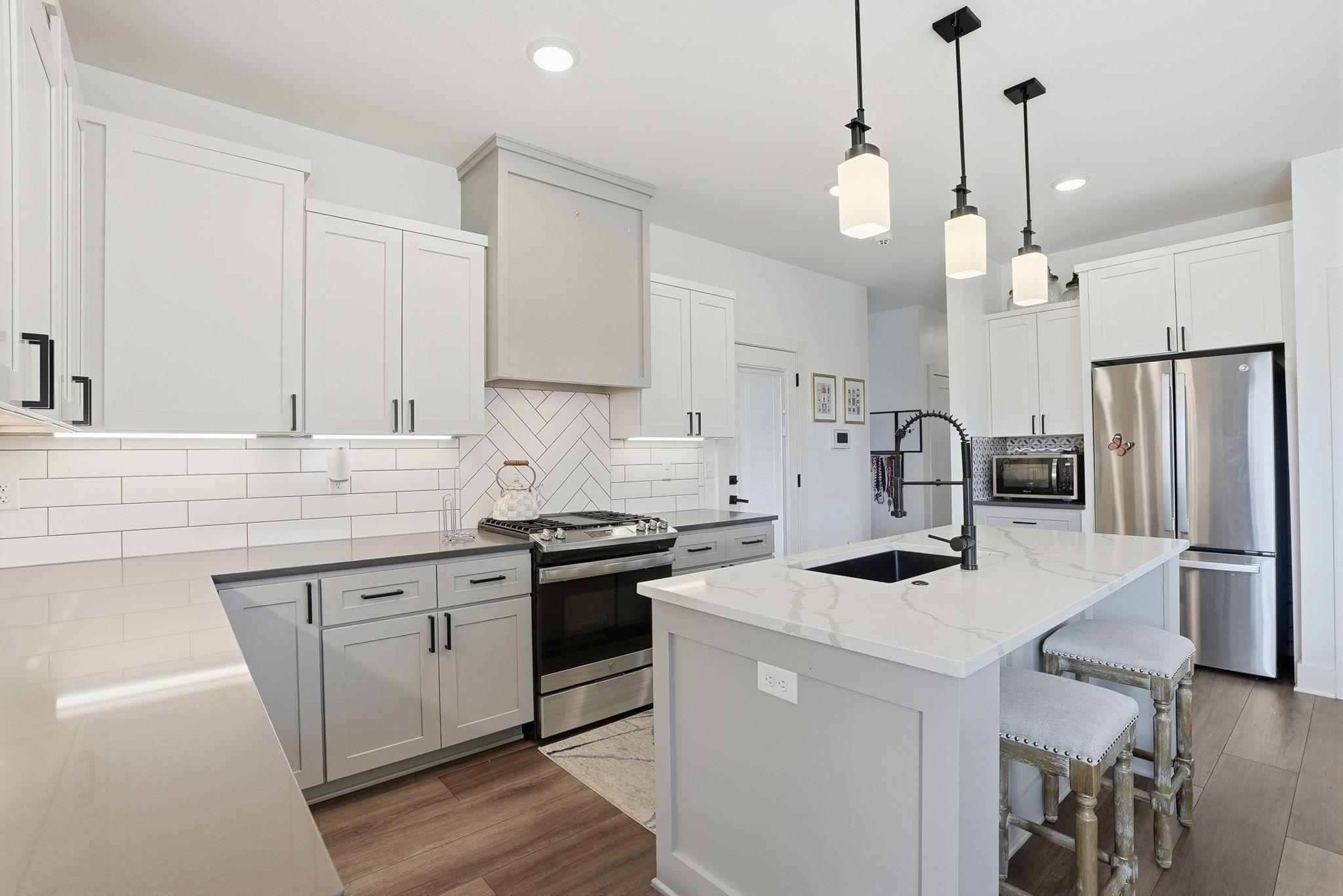 5184 N Brookstone Bel Aire KS 67226