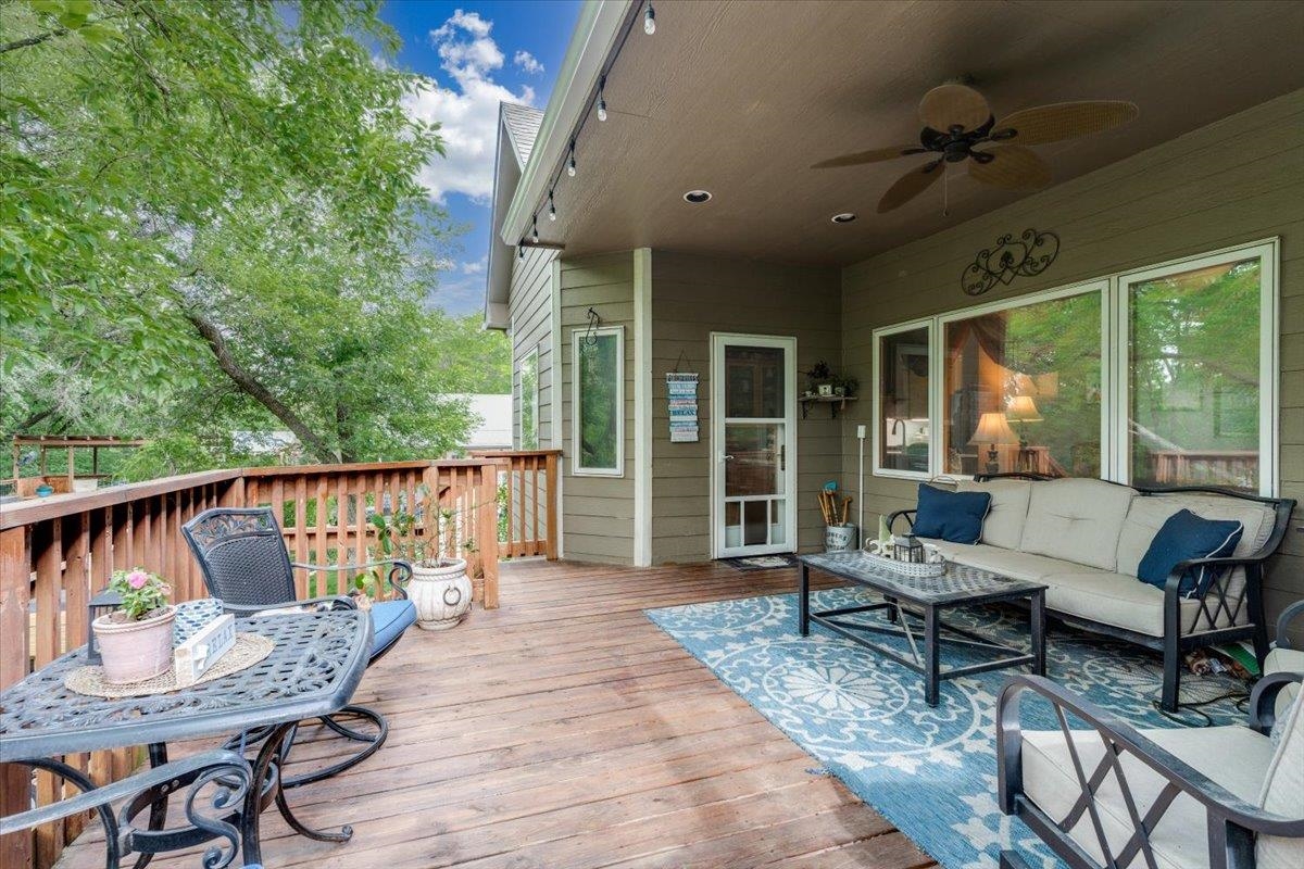 521 E Whispering Meadows Potwin KS 67123-9503