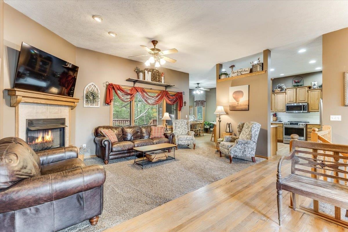521 E Whispering Meadows Potwin KS 67123-9503