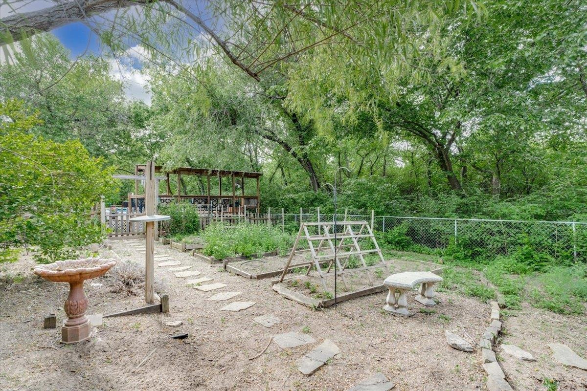 521 E Whispering Meadows Potwin KS 67123-9503
