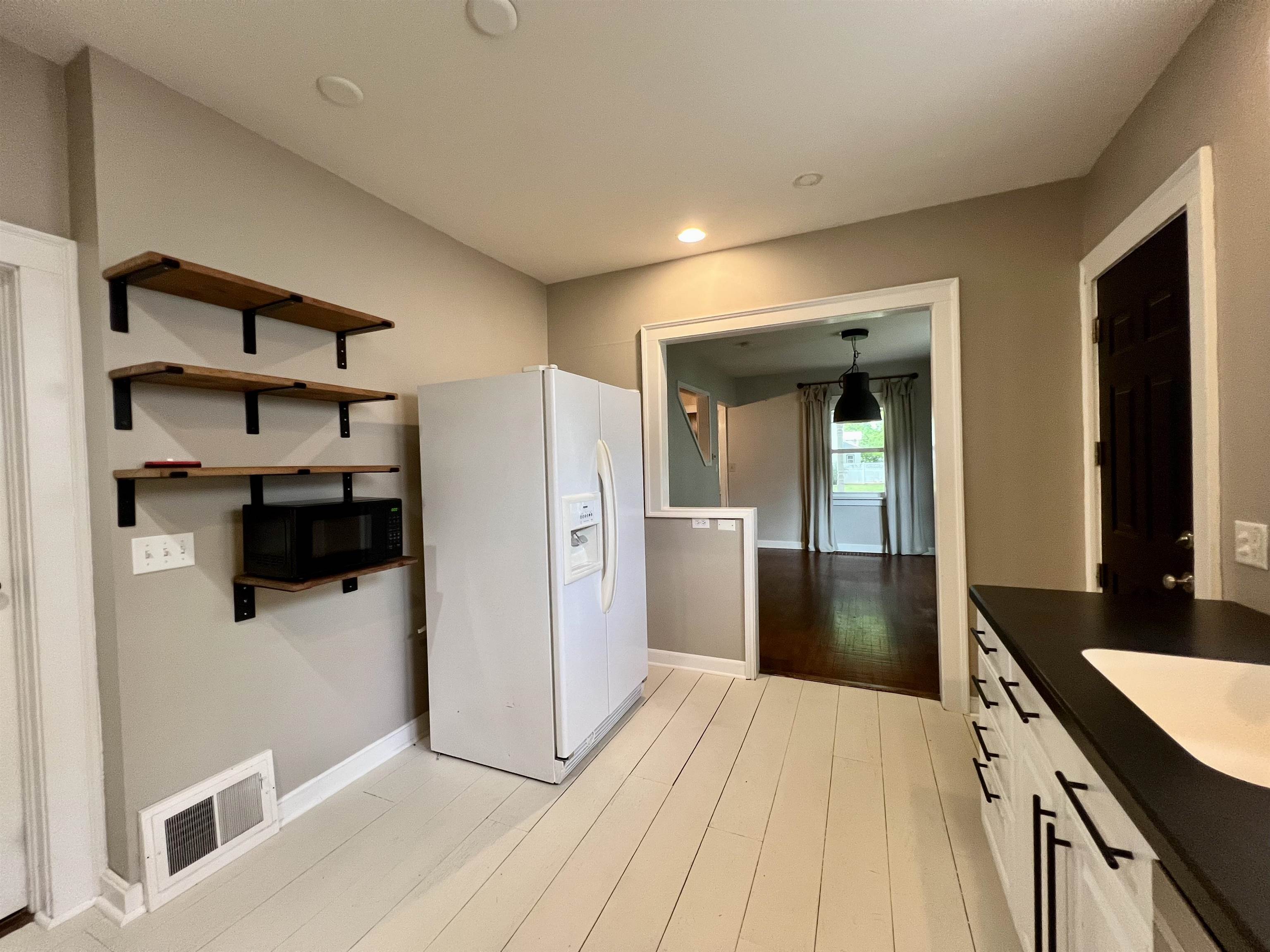 1103 Mansfield Winfield KS 67156