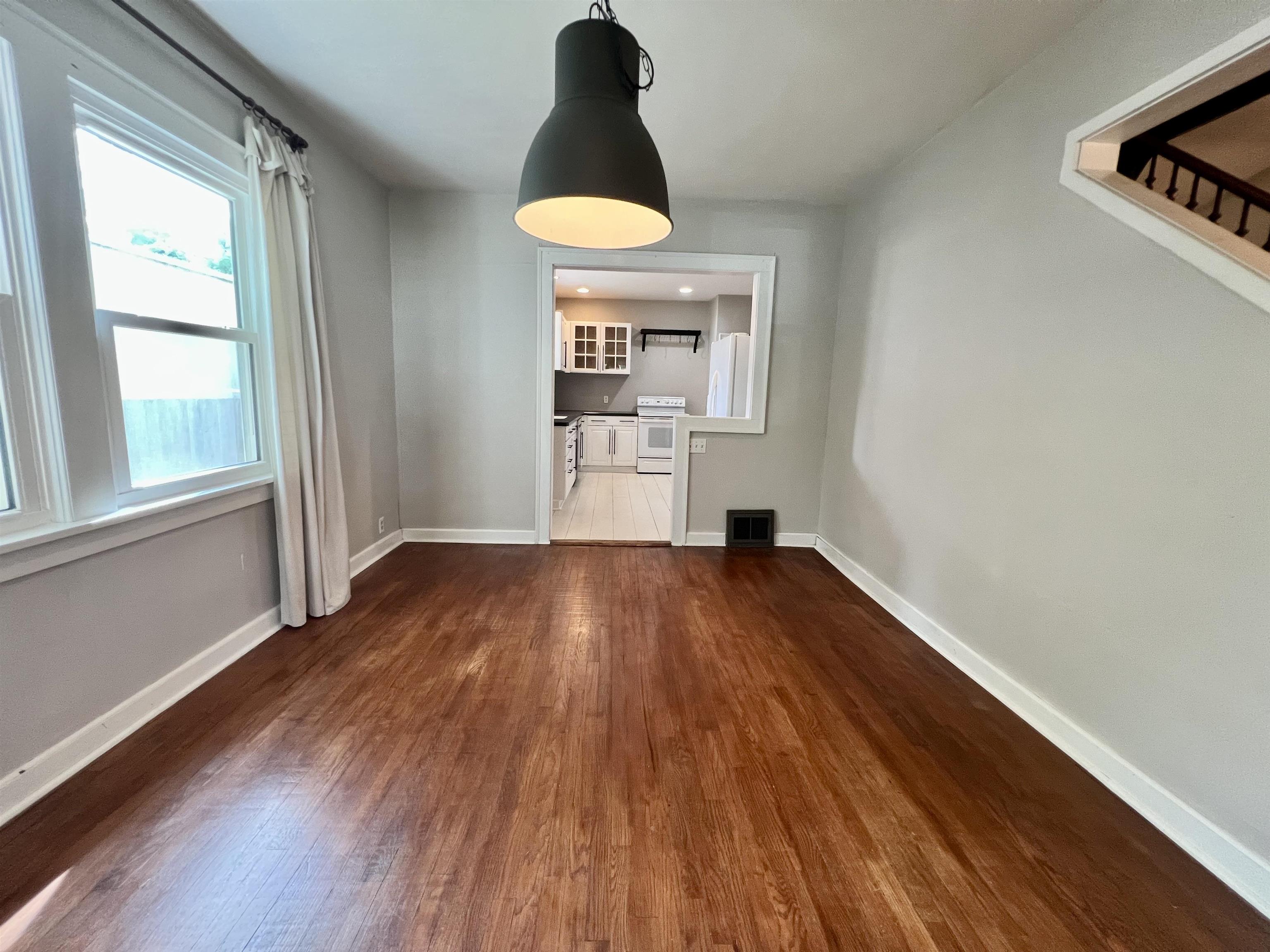 1103 Mansfield Winfield KS 67156