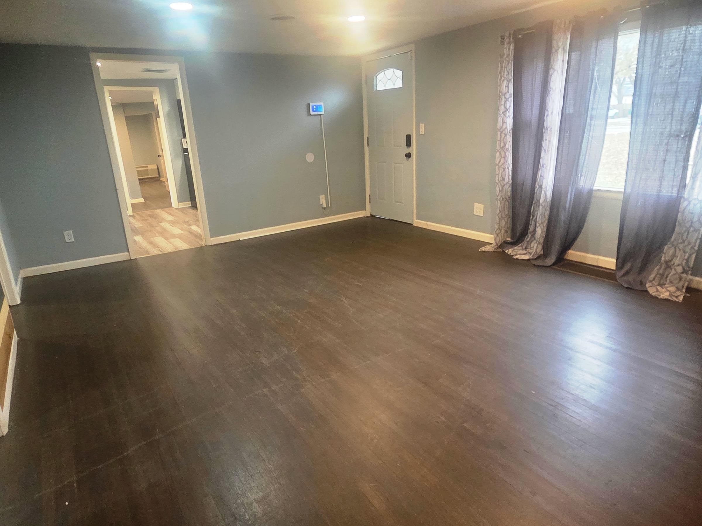 918 S Sedgwick Wichita KS 67213