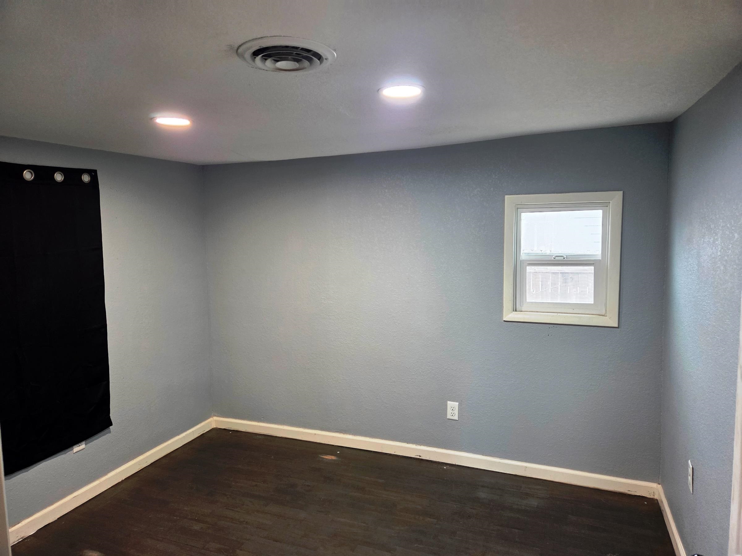 918 S Sedgwick Wichita KS 67213